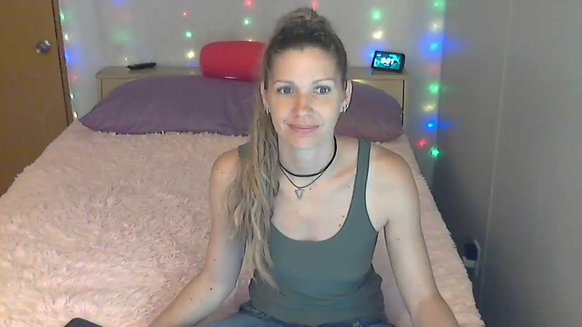 Gallery image thumbnail from SouthernNsexi's myfreecams stream on, 06/05/2024, 13:07 image 18 of 20