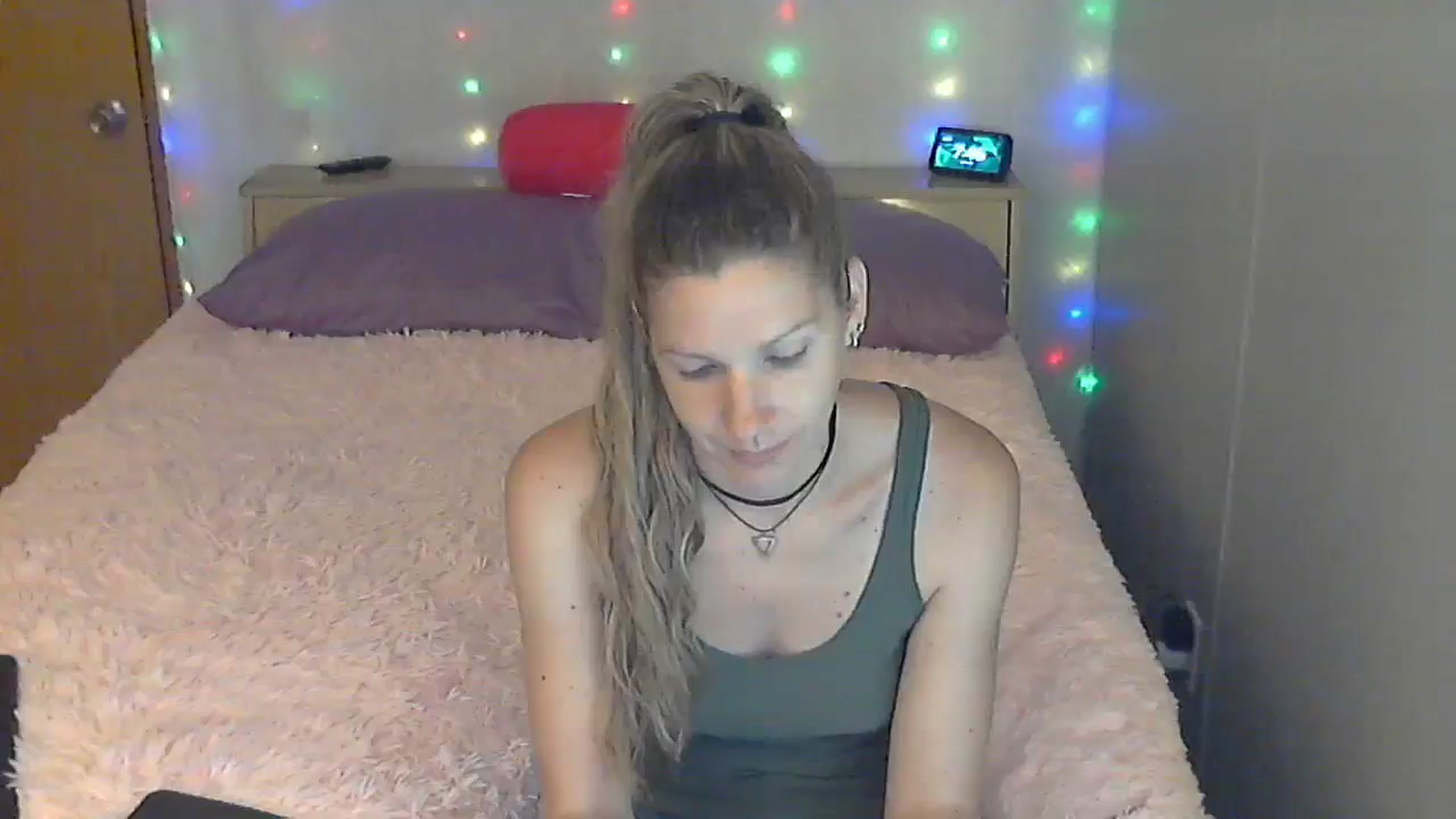Gallery image thumbnail from SouthernNsexi's myfreecams stream on, 06/05/2024, 13:07 image 12 of 20
