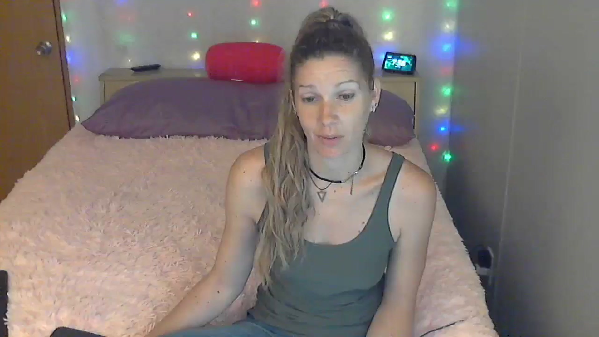Gallery image thumbnail from SouthernNsexi's myfreecams stream on, 06/05/2024, 13:07 image 9 of 20