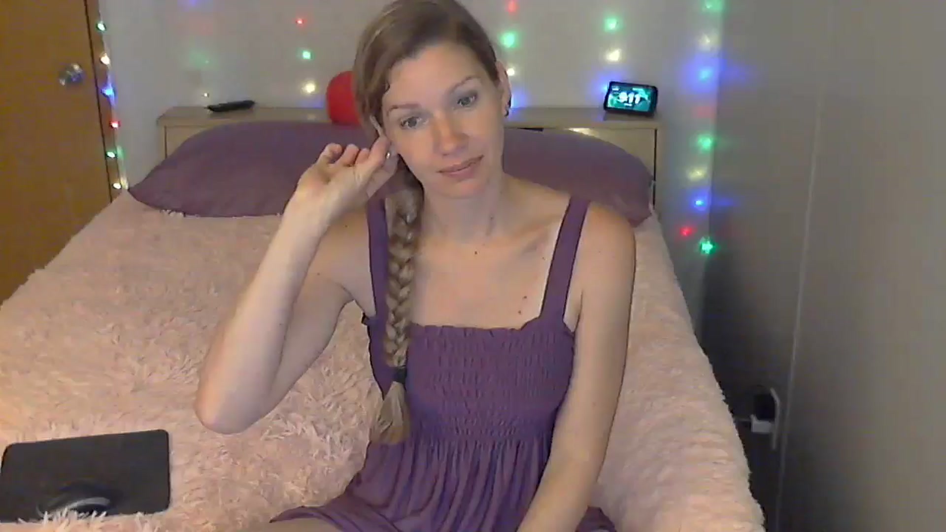 Gallery image thumbnail from SouthernNsexi's myfreecams stream on, 06/08/2024, 16:25 image 2 of 20