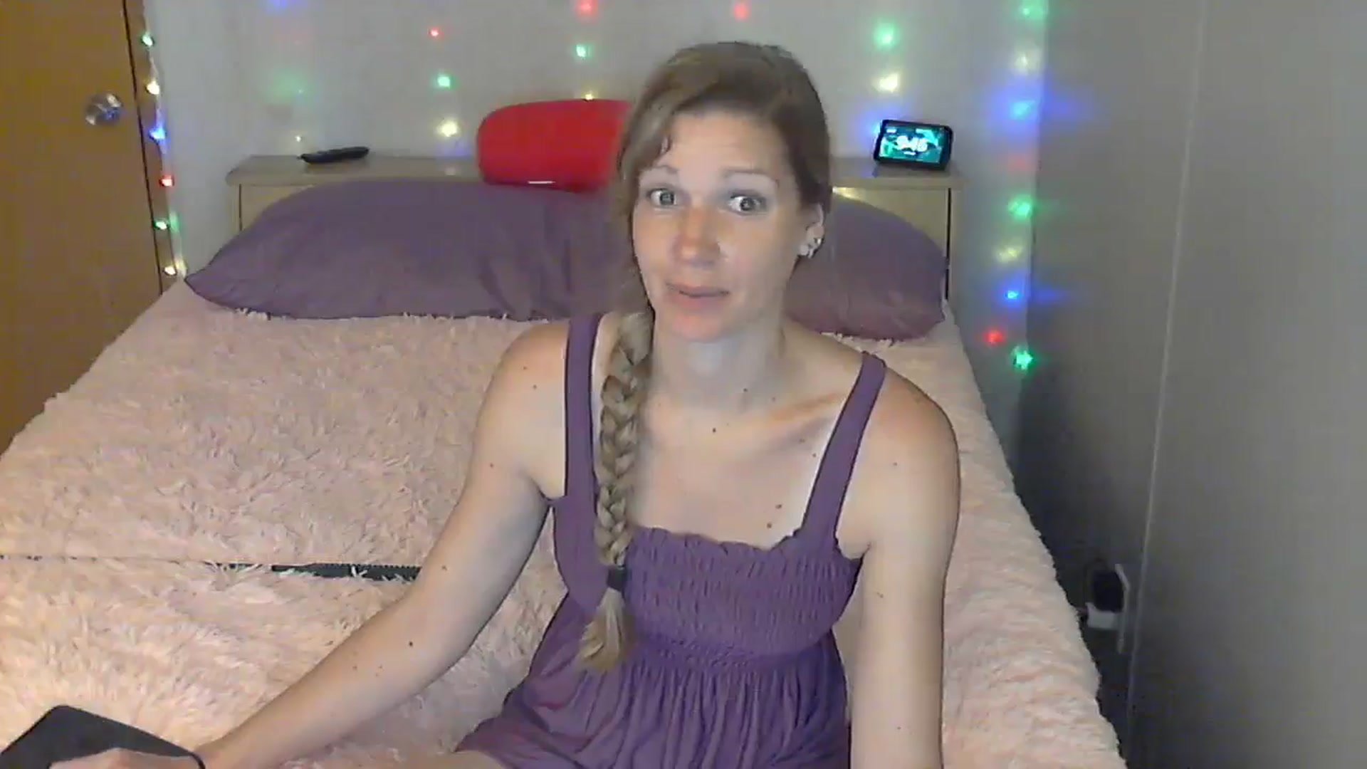 Gallery image thumbnail from SouthernNsexi's myfreecams stream on, 06/08/2024, 16:25 image 7 of 20