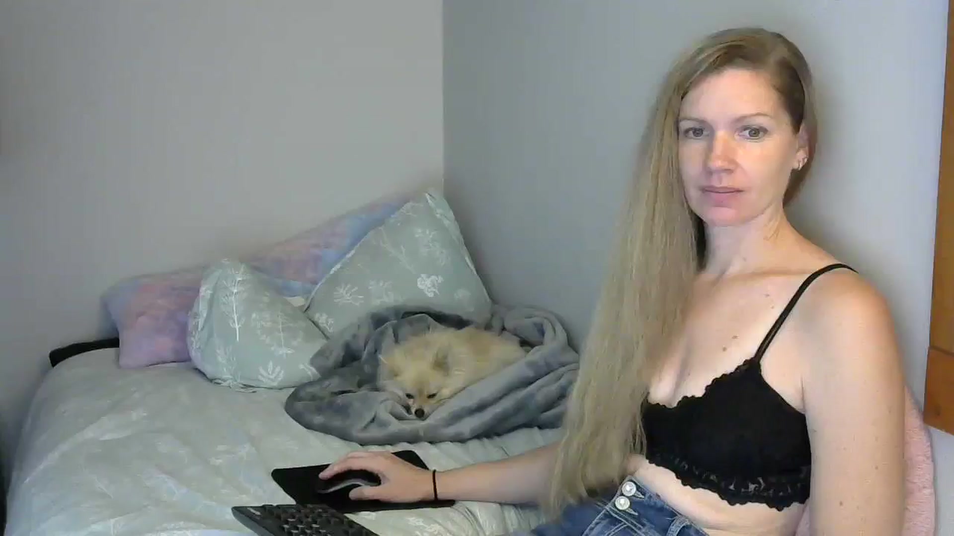 Gallery image thumbnail from SouthernNsexi's myfreecams stream on, 06/12/2024, 14:27 image 2 of 20