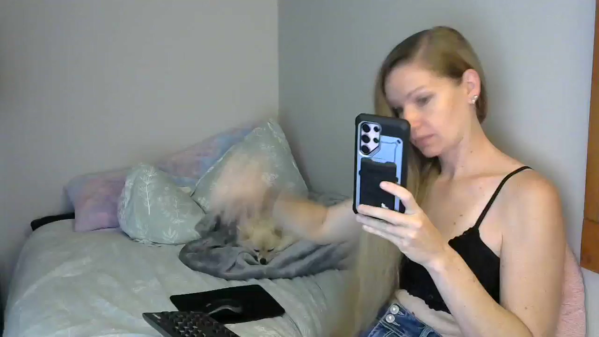 Gallery image thumbnail from SouthernNsexi's myfreecams stream on, 06/12/2024, 14:27 image 6 of 20