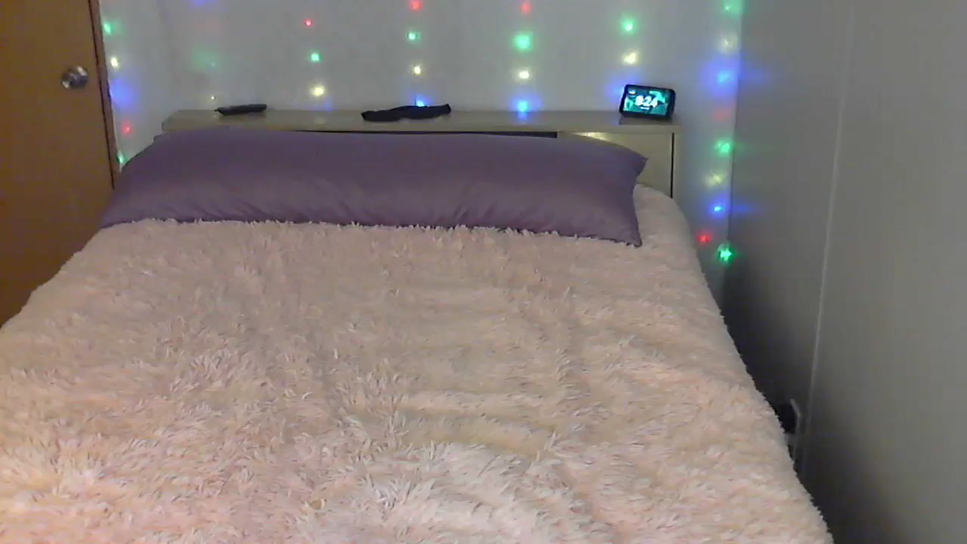 Gallery image thumbnail from SouthernNsexi's myfreecams stream on, 06/13/2024, 13:35 image 17 of 20