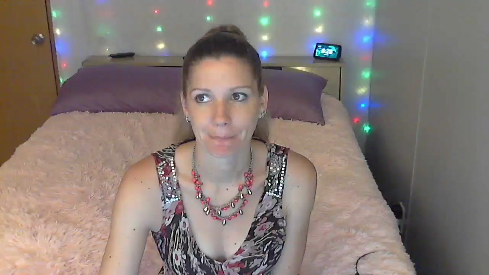 Gallery image thumbnail from SouthernNsexi's myfreecams stream on, 06/13/2024, 13:35 image 19 of 20