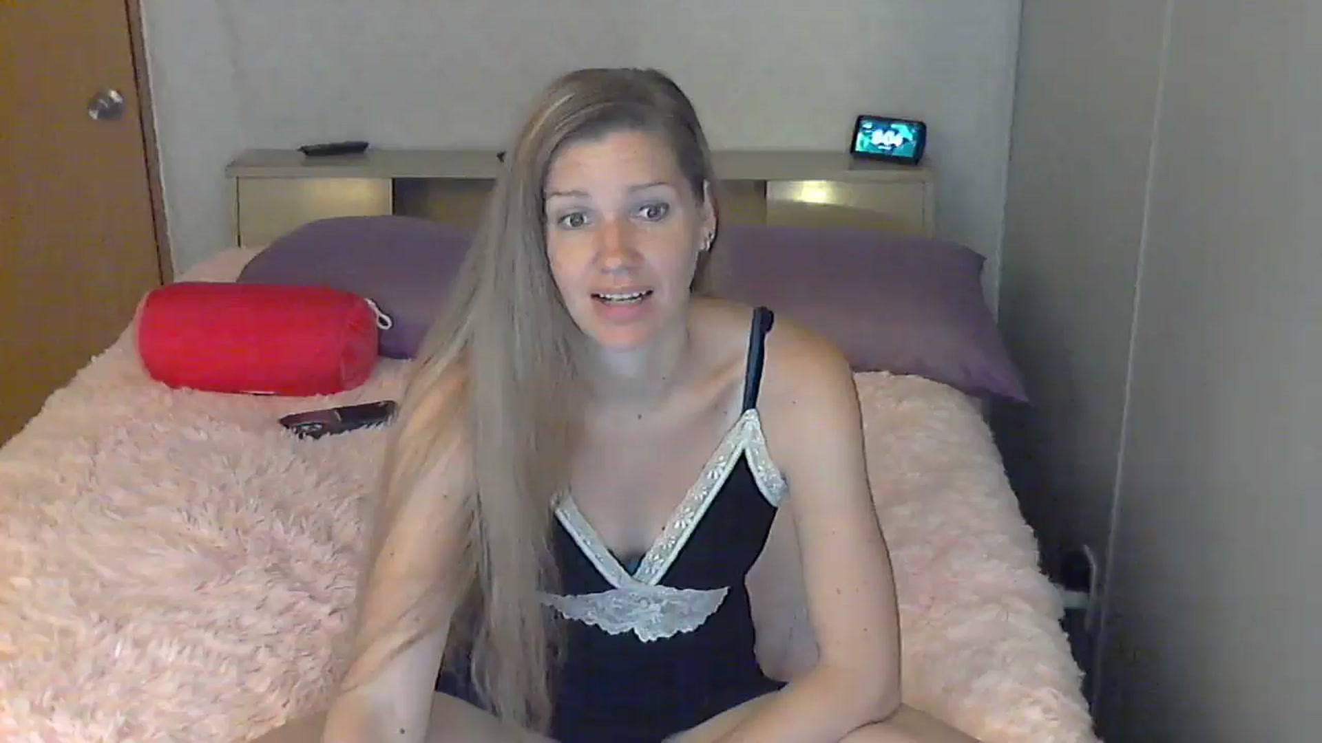 Gallery image thumbnail from SouthernNsexi's myfreecams stream on, 06/15/2024, 13:23 image 11 of 20