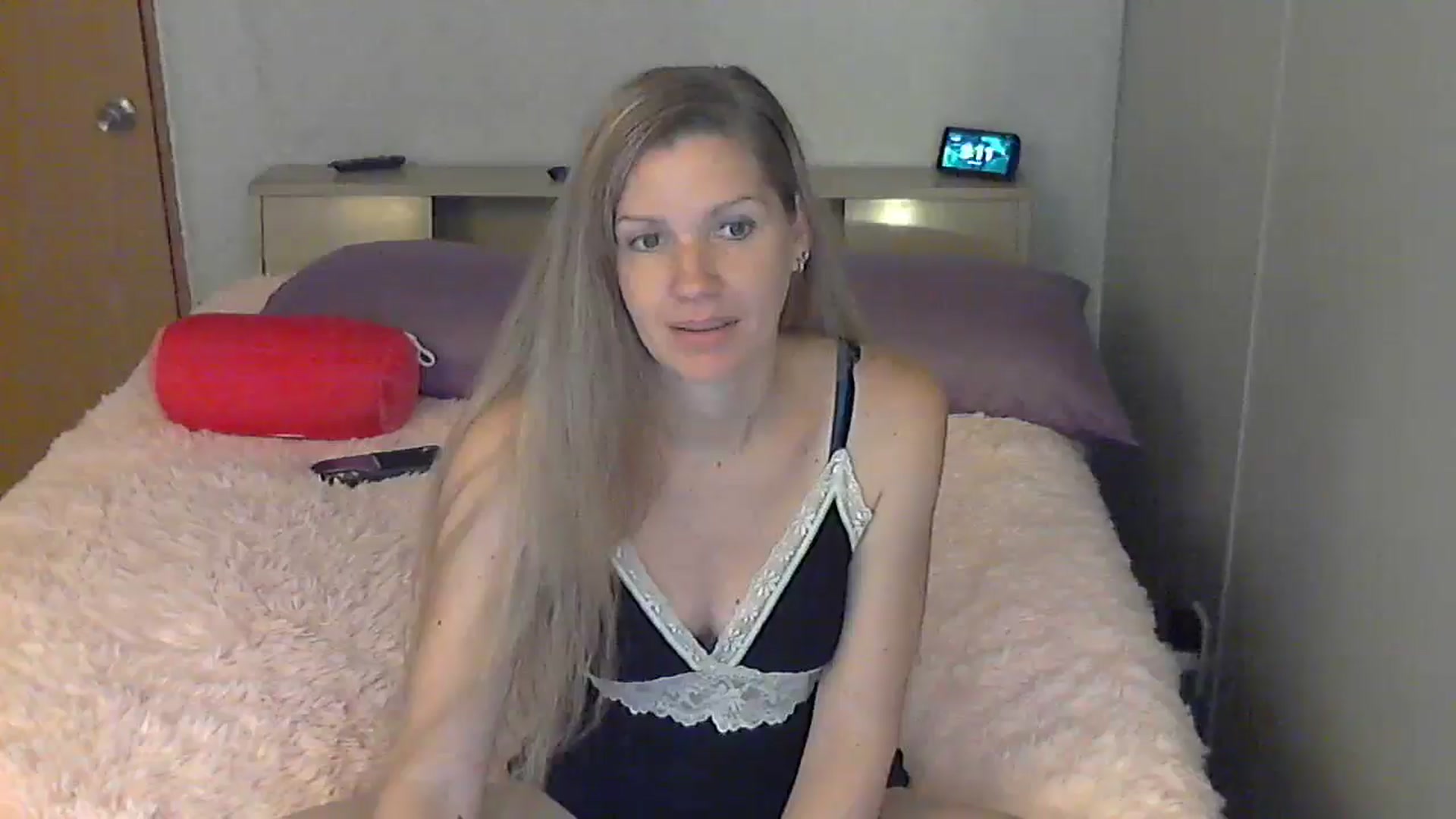 Gallery image thumbnail from SouthernNsexi's myfreecams stream on, 06/15/2024, 13:23 image 15 of 20