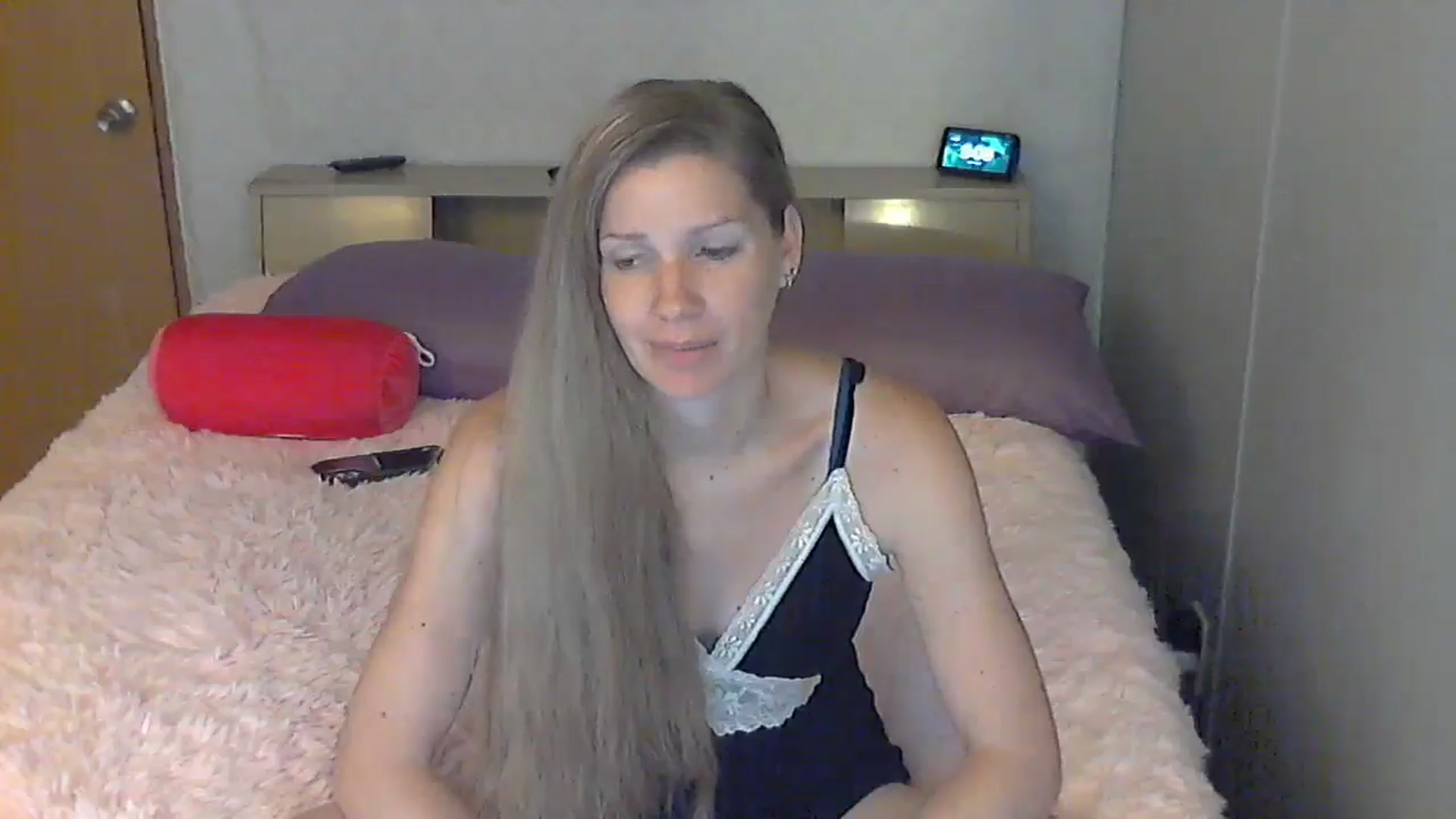 Gallery image thumbnail from SouthernNsexi's myfreecams stream on, 06/15/2024, 13:23 image 13 of 20