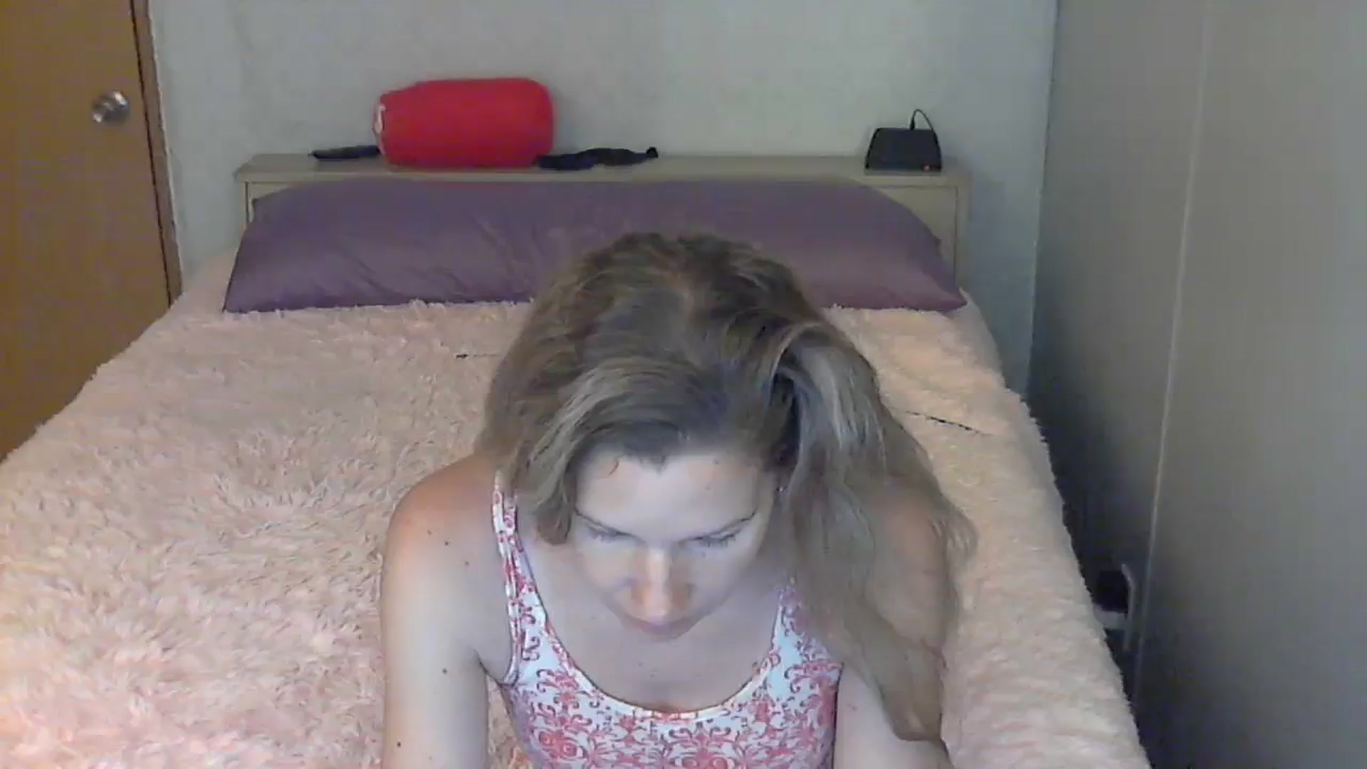 Gallery image thumbnail from SouthernNsexi's myfreecams stream on, 06/17/2024, 14:03 image 4 of 20