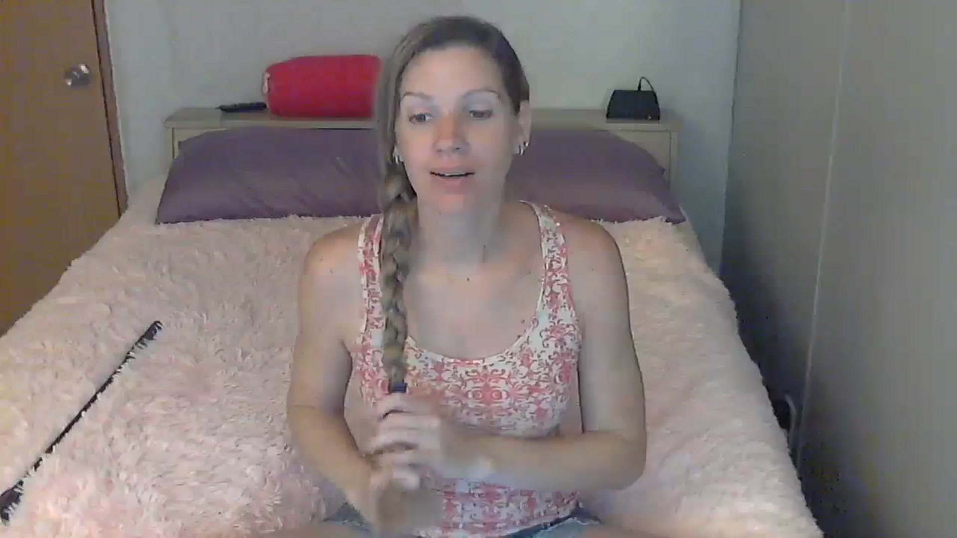 Gallery image thumbnail from SouthernNsexi's myfreecams stream on, 06/17/2024, 14:03 image 19 of 20