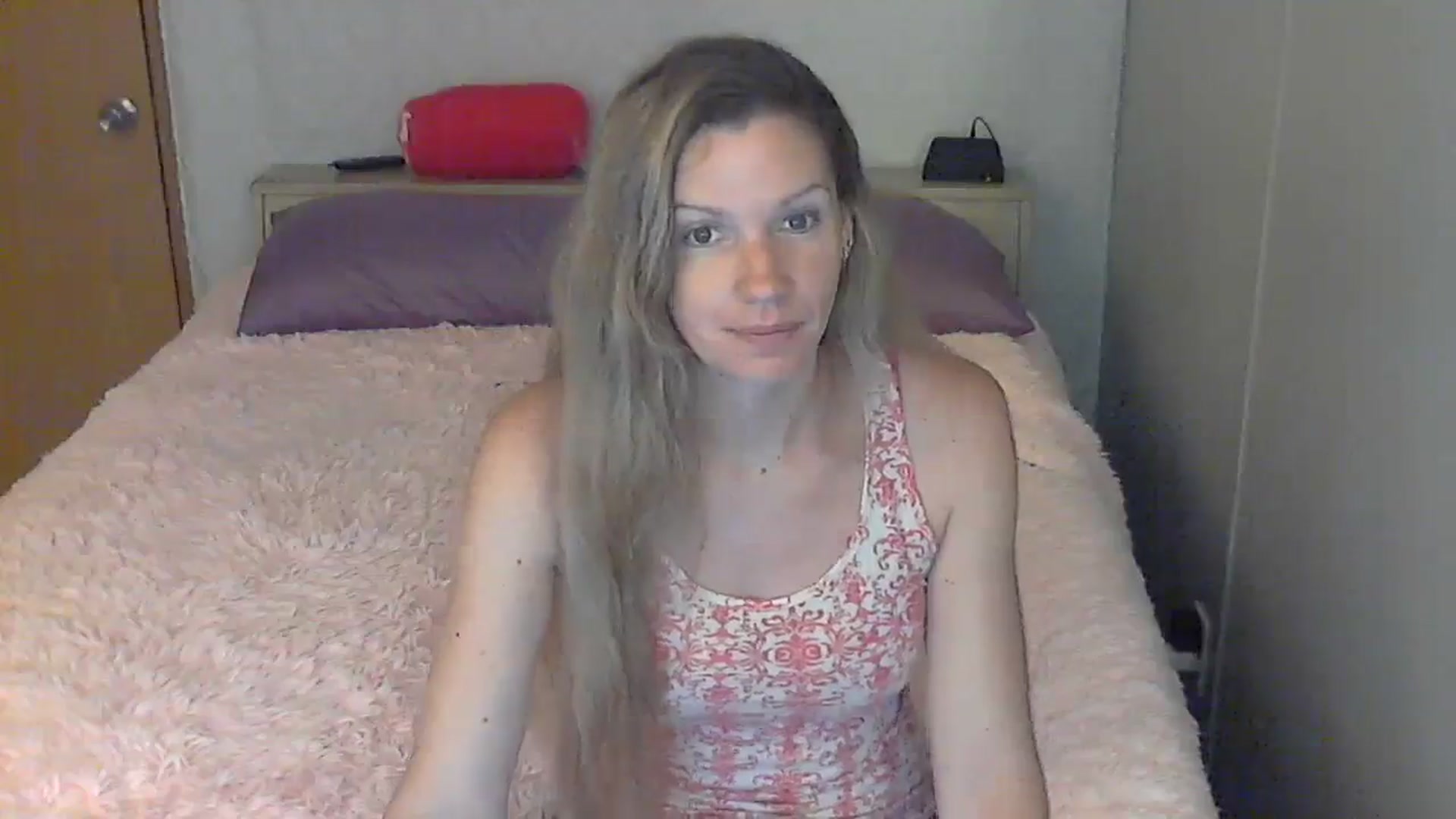 Gallery image thumbnail from SouthernNsexi's myfreecams stream on, 06/17/2024, 14:03 image 11 of 20