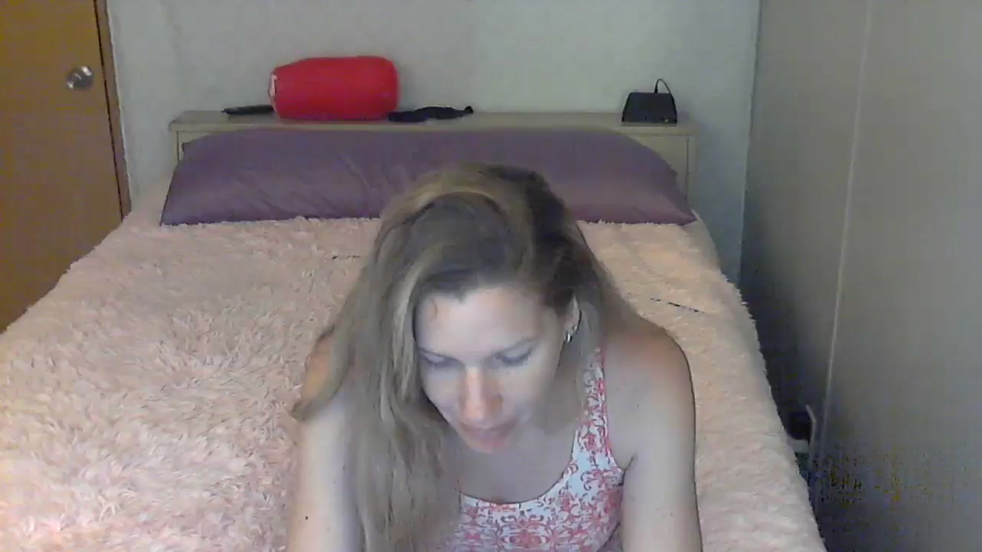 Gallery image thumbnail from SouthernNsexi's myfreecams stream on, 06/17/2024, 14:03 image 10 of 20