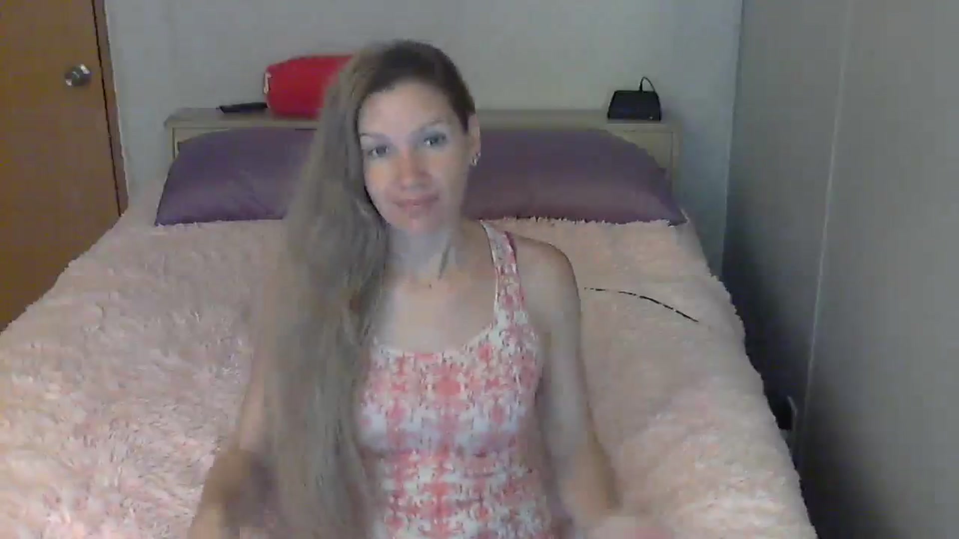 Gallery image thumbnail from SouthernNsexi's myfreecams stream on, 06/17/2024, 14:03 image 16 of 20