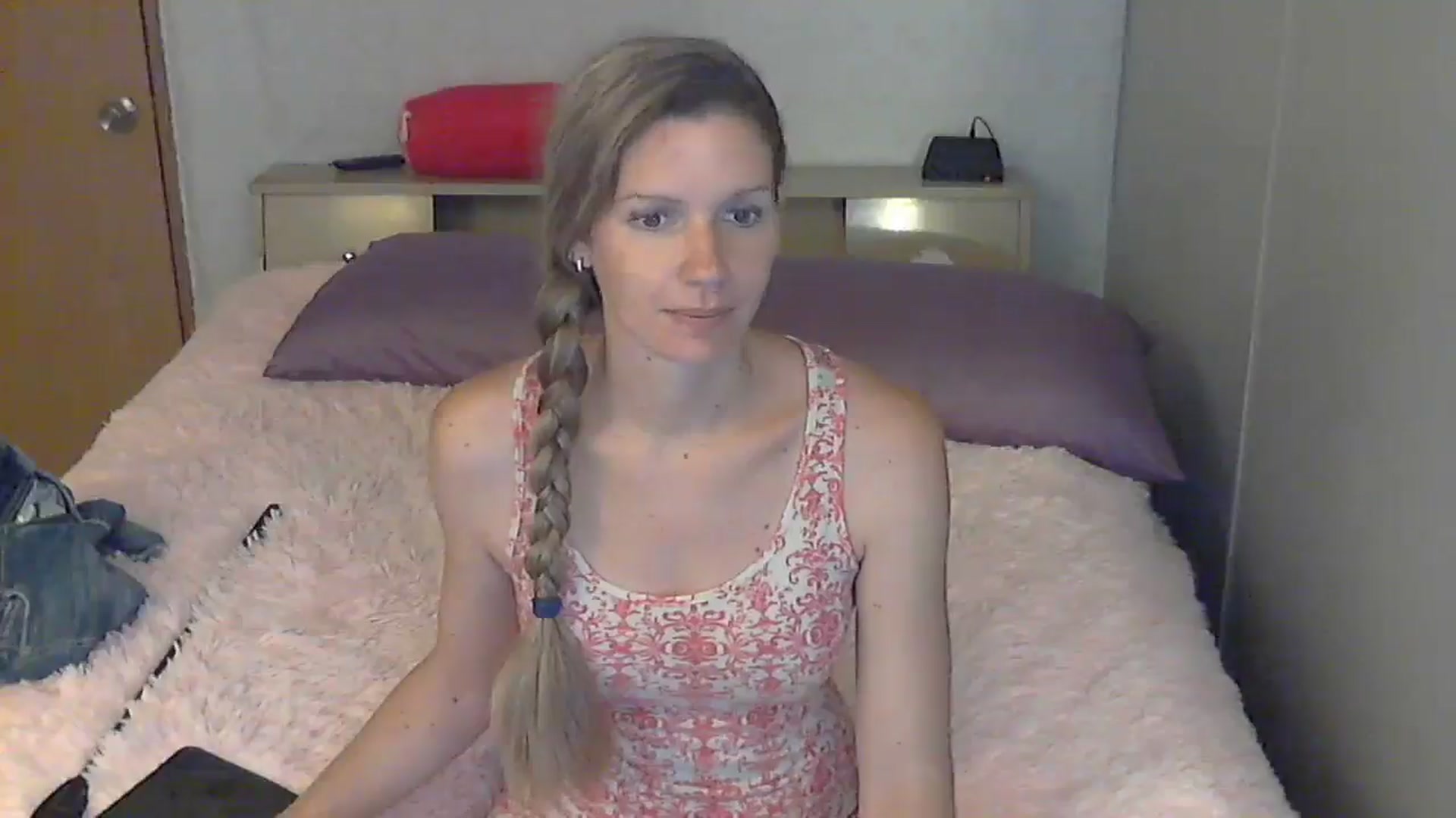 Gallery image thumbnail from SouthernNsexi's myfreecams stream on, 06/17/2024, 14:25 image 10 of 20
