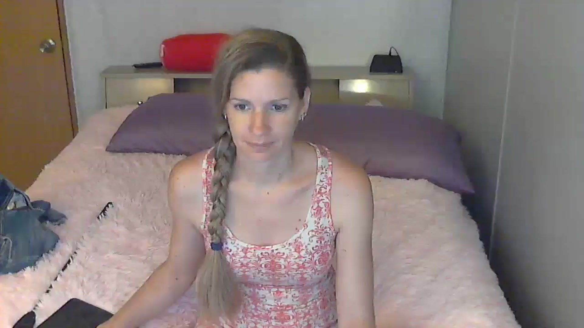 Gallery image thumbnail from SouthernNsexi's myfreecams stream on, 06/17/2024, 14:25 image 7 of 20