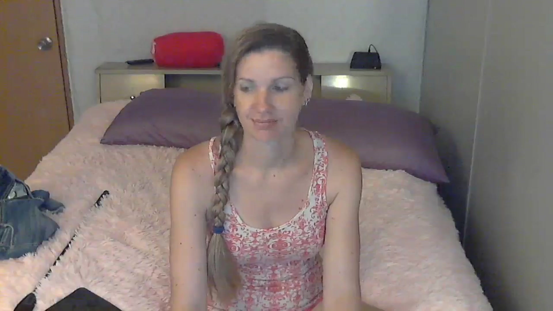 Gallery image thumbnail from SouthernNsexi's myfreecams stream on, 06/17/2024, 14:25 image 20 of 20