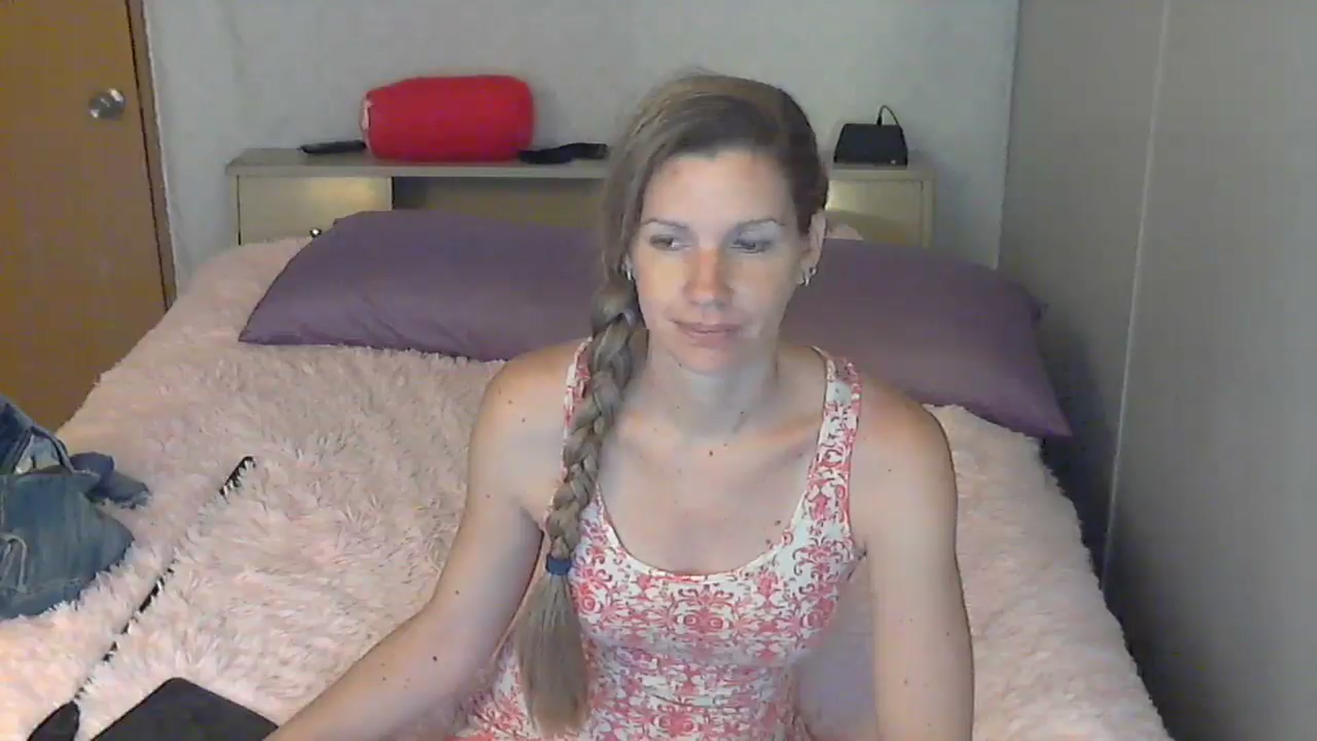 Gallery image thumbnail from SouthernNsexi's myfreecams stream on, 06/17/2024, 14:25 image 12 of 20