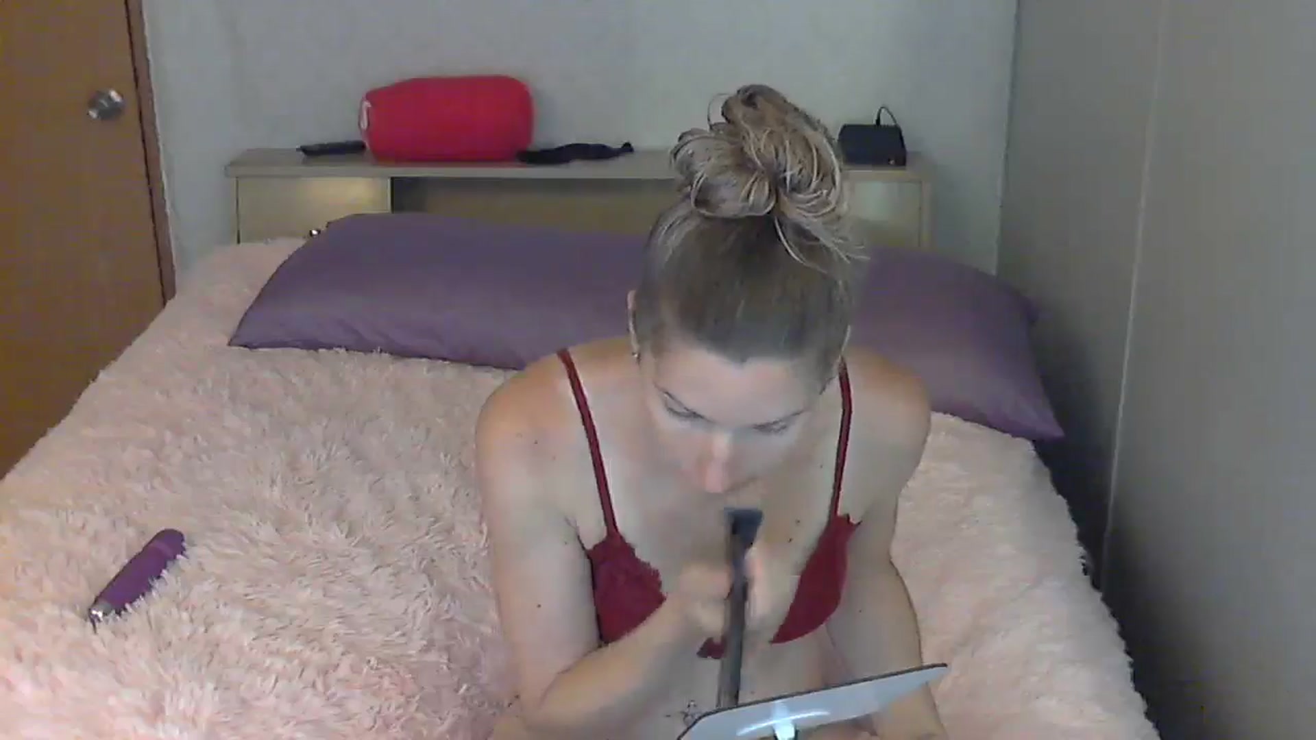 Gallery image thumbnail from SouthernNsexi's myfreecams stream on, 06/18/2024, 15:11 image 5 of 20