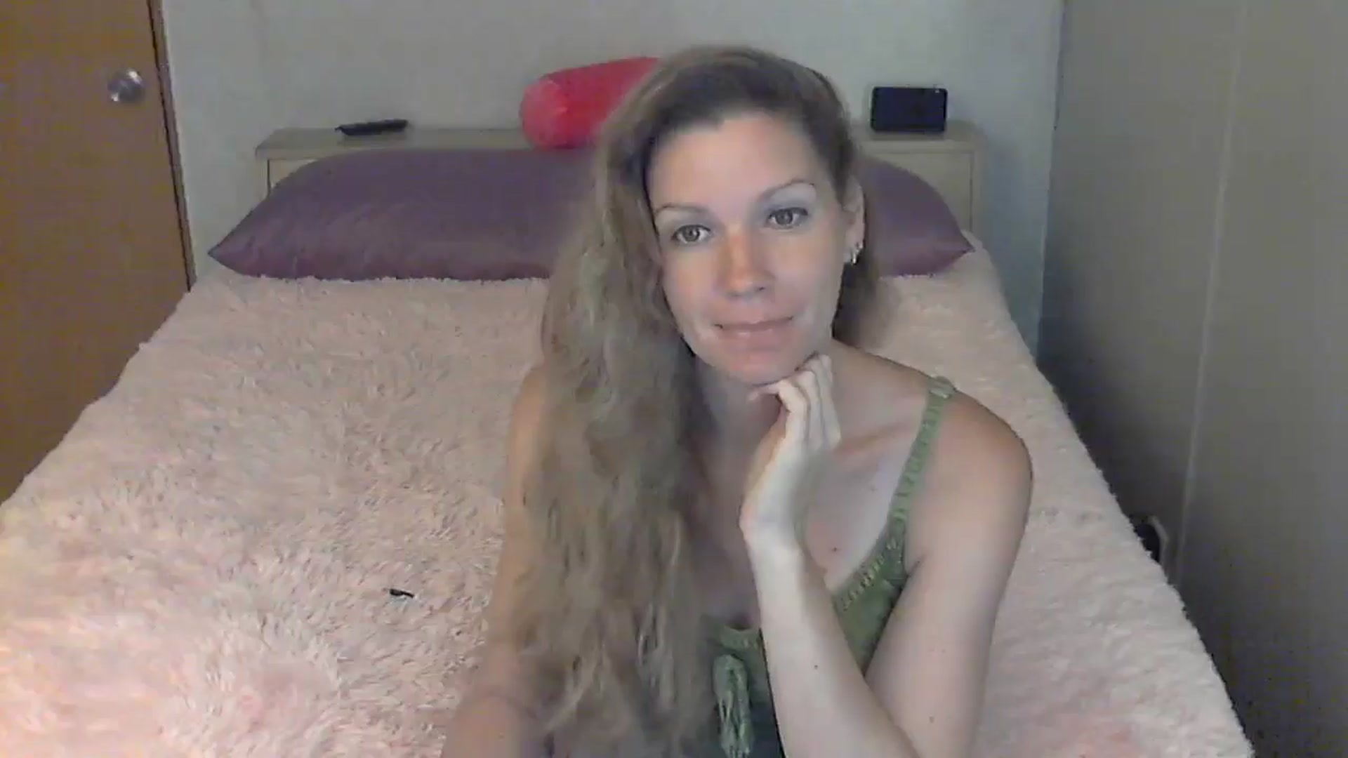 Gallery image thumbnail from SouthernNsexi's myfreecams stream on, 06/22/2024, 12:55 image 9 of 20