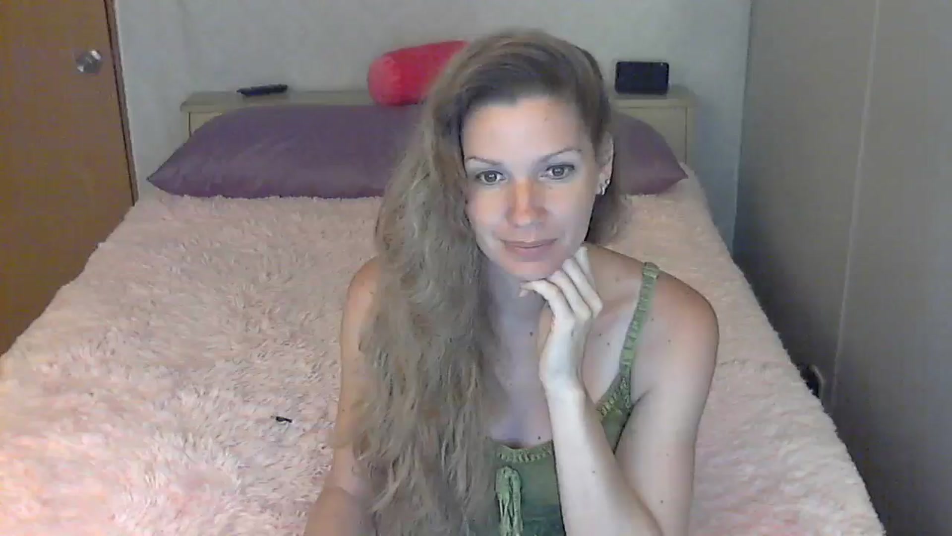 Gallery image thumbnail from SouthernNsexi's myfreecams stream on, 06/22/2024, 12:55 image 10 of 20