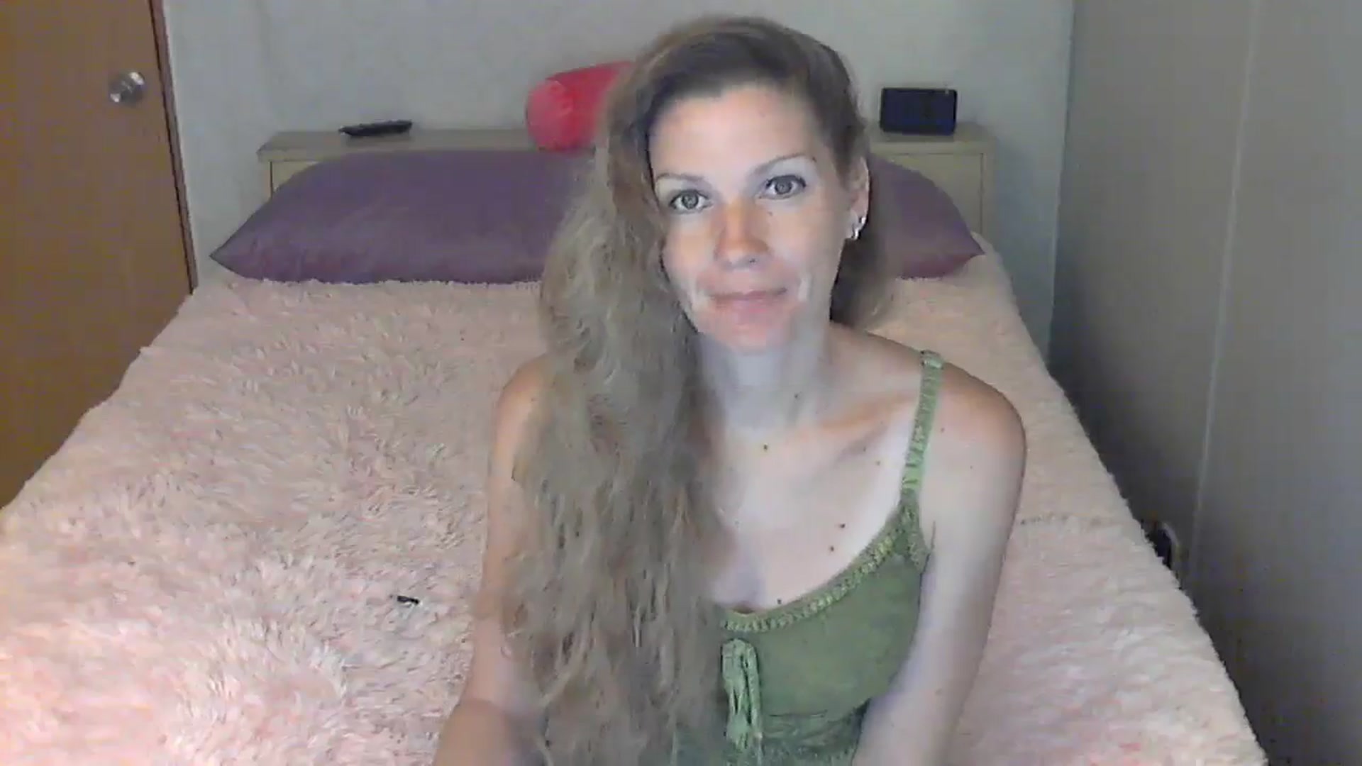 Gallery image thumbnail from SouthernNsexi's myfreecams stream on, 06/22/2024, 12:55 image 11 of 20