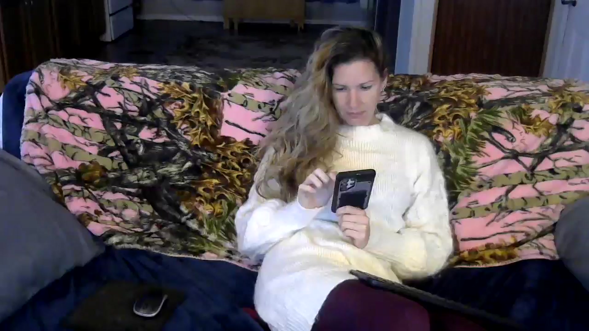 Gallery image thumbnail from SouthernNsexi's myfreecams stream on, 11/24/2024, 14:52 image 2 of 20