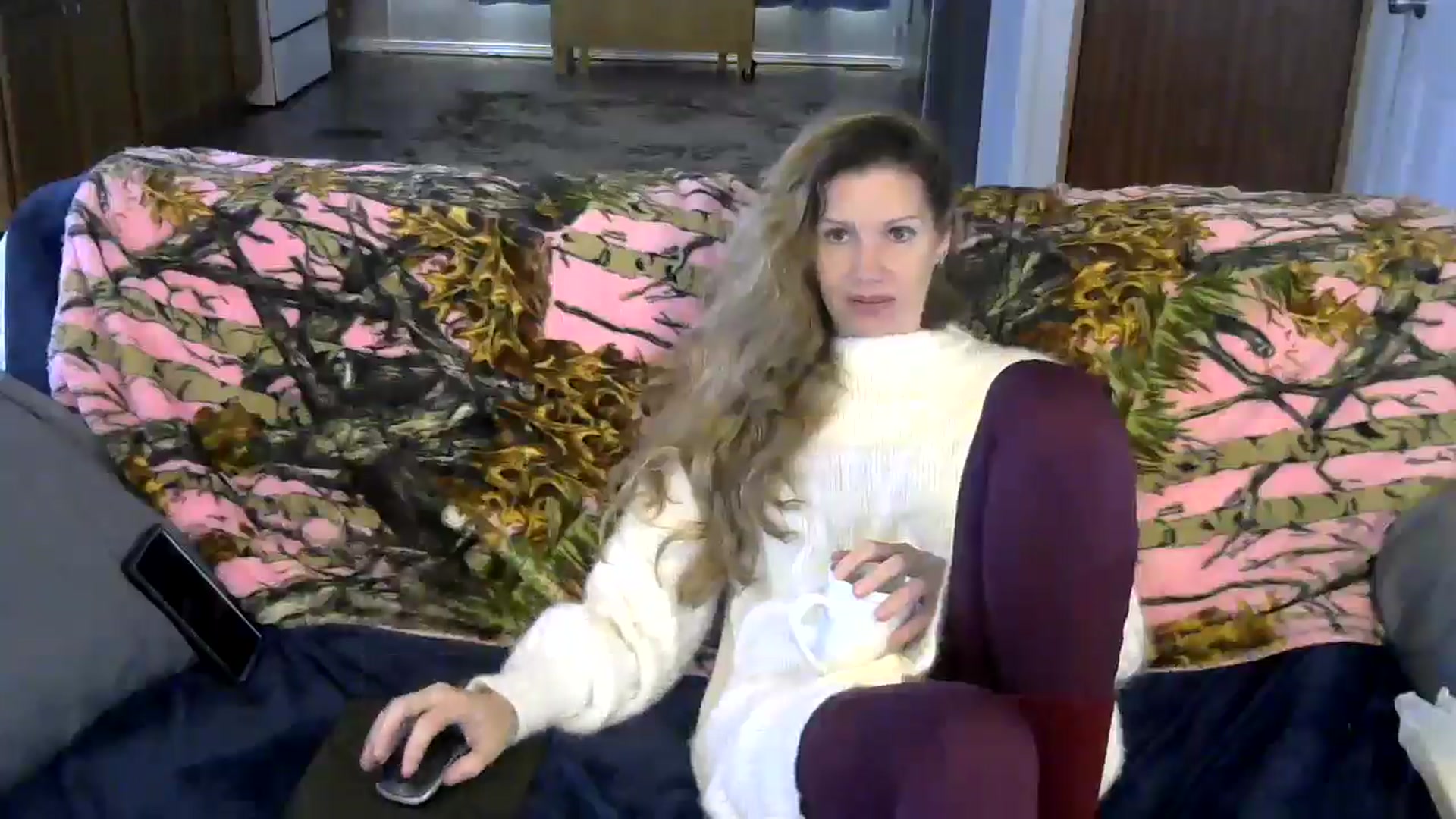 Gallery image thumbnail from SouthernNsexi's myfreecams stream on, 11/24/2024, 14:52 image 11 of 20