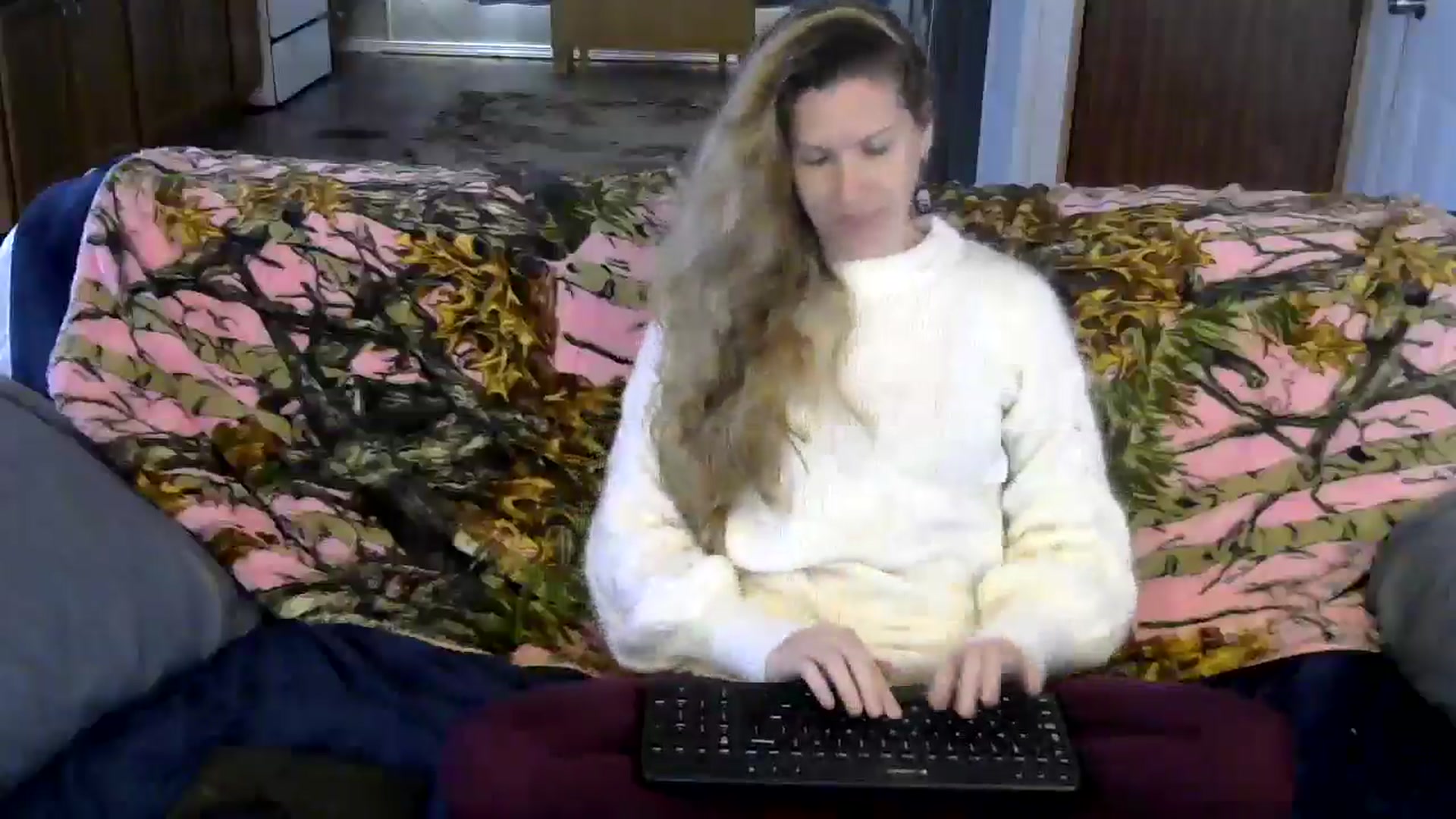 Gallery image thumbnail from SouthernNsexi's myfreecams stream on, 11/24/2024, 14:52 image 16 of 20