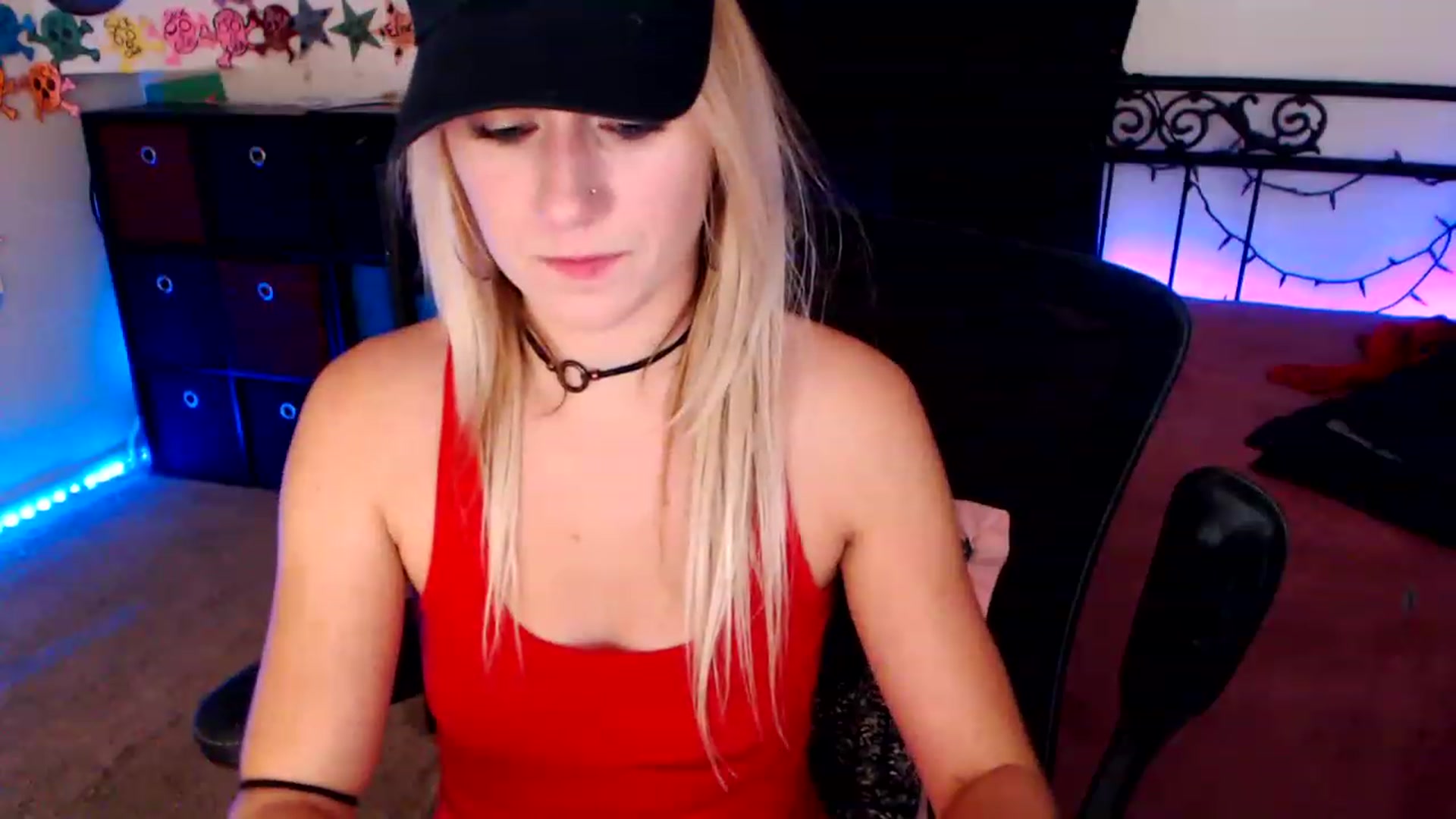 Gallery image thumbnail from SouthernSkye's myfreecams stream on, 12/01/2022, 10:16 image 9 of 20