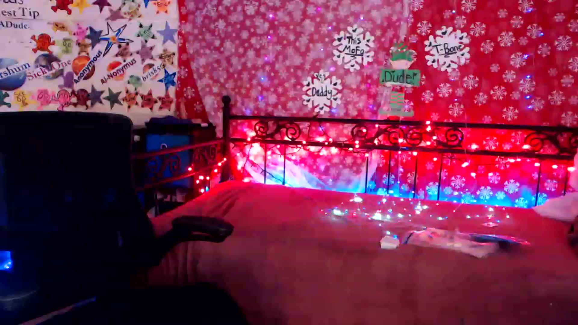 Gallery image thumbnail from SouthernSkye's myfreecams stream on, 12/08/2022, 08:35 image 14 of 20