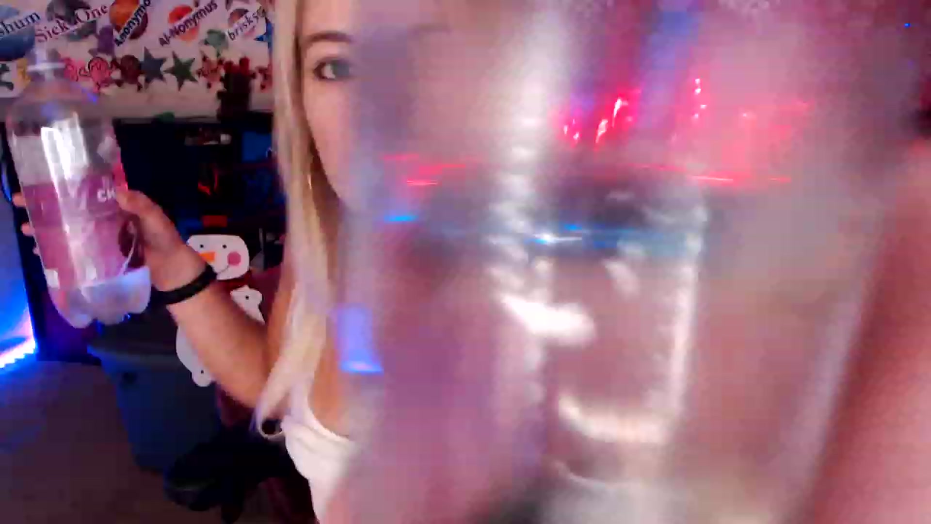 Gallery image thumbnail from SouthernSkye's myfreecams stream on, 12/09/2022, 06:22 image 11 of 20