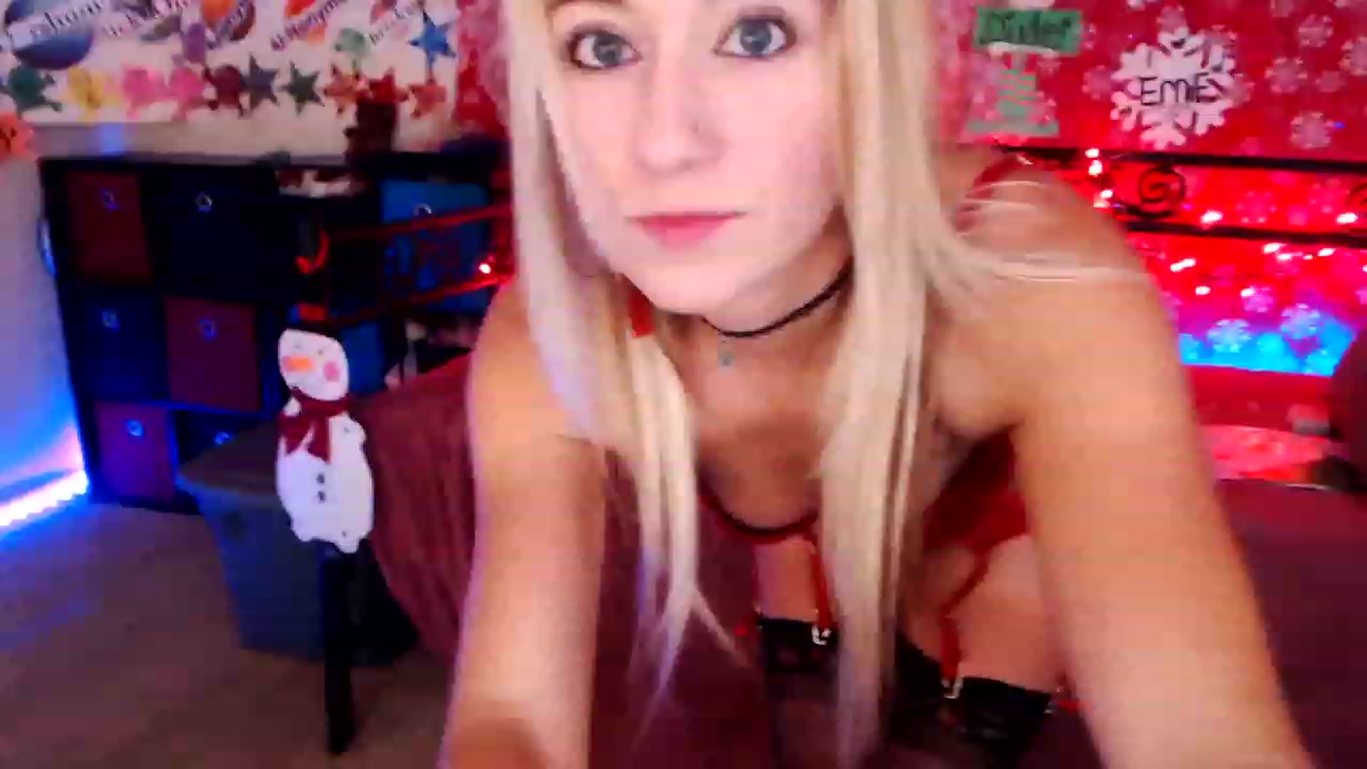 Gallery image thumbnail from SouthernSkye's myfreecams stream on, 12/11/2022, 08:55 image 10 of 20
