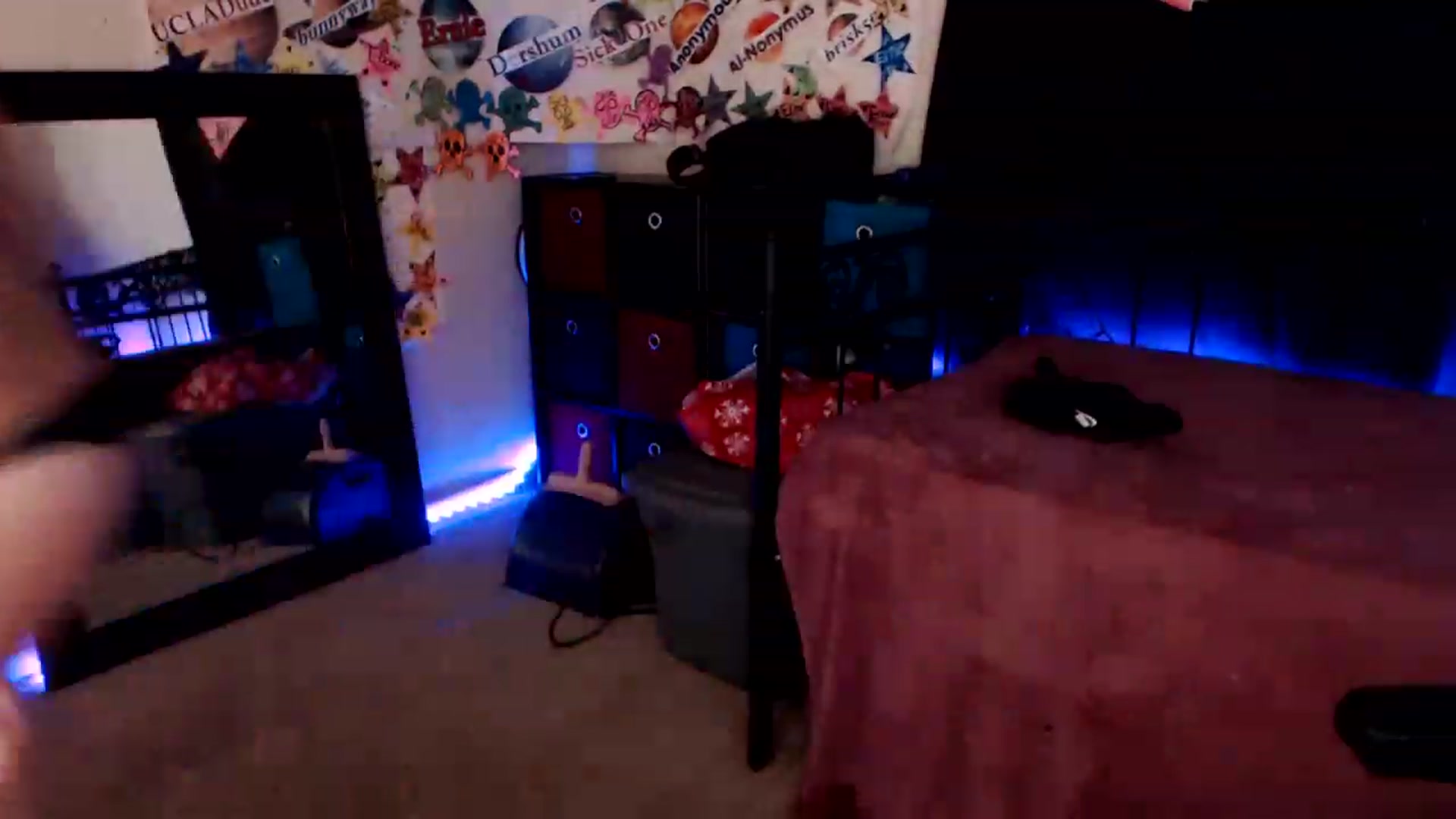Gallery image thumbnail from SouthernSkye's myfreecams stream on, 01/02/2023, 08:17 image 16 of 20