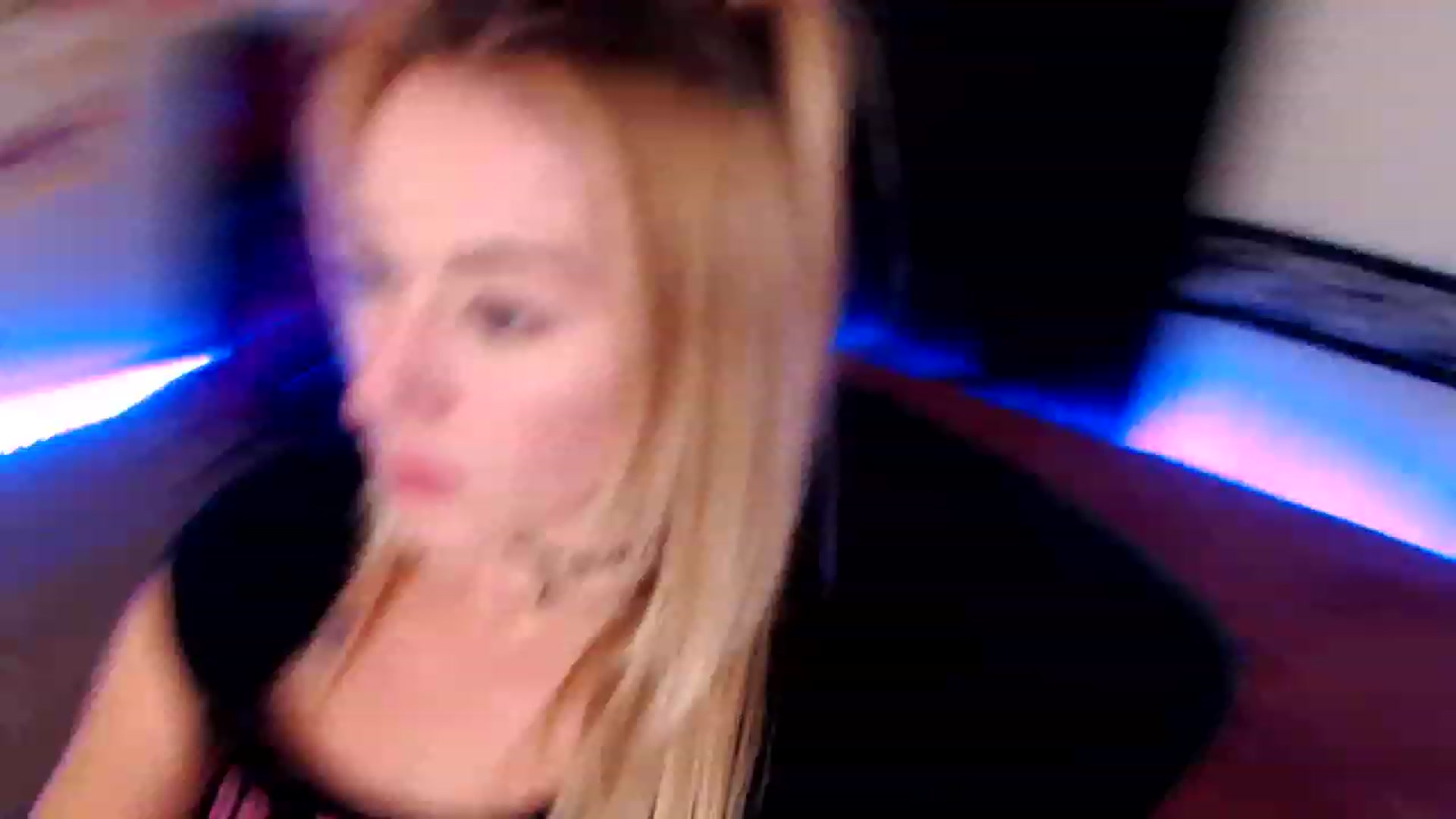 Gallery image thumbnail from SouthernSkye's myfreecams stream on, 01/05/2023, 09:01 image 6 of 20