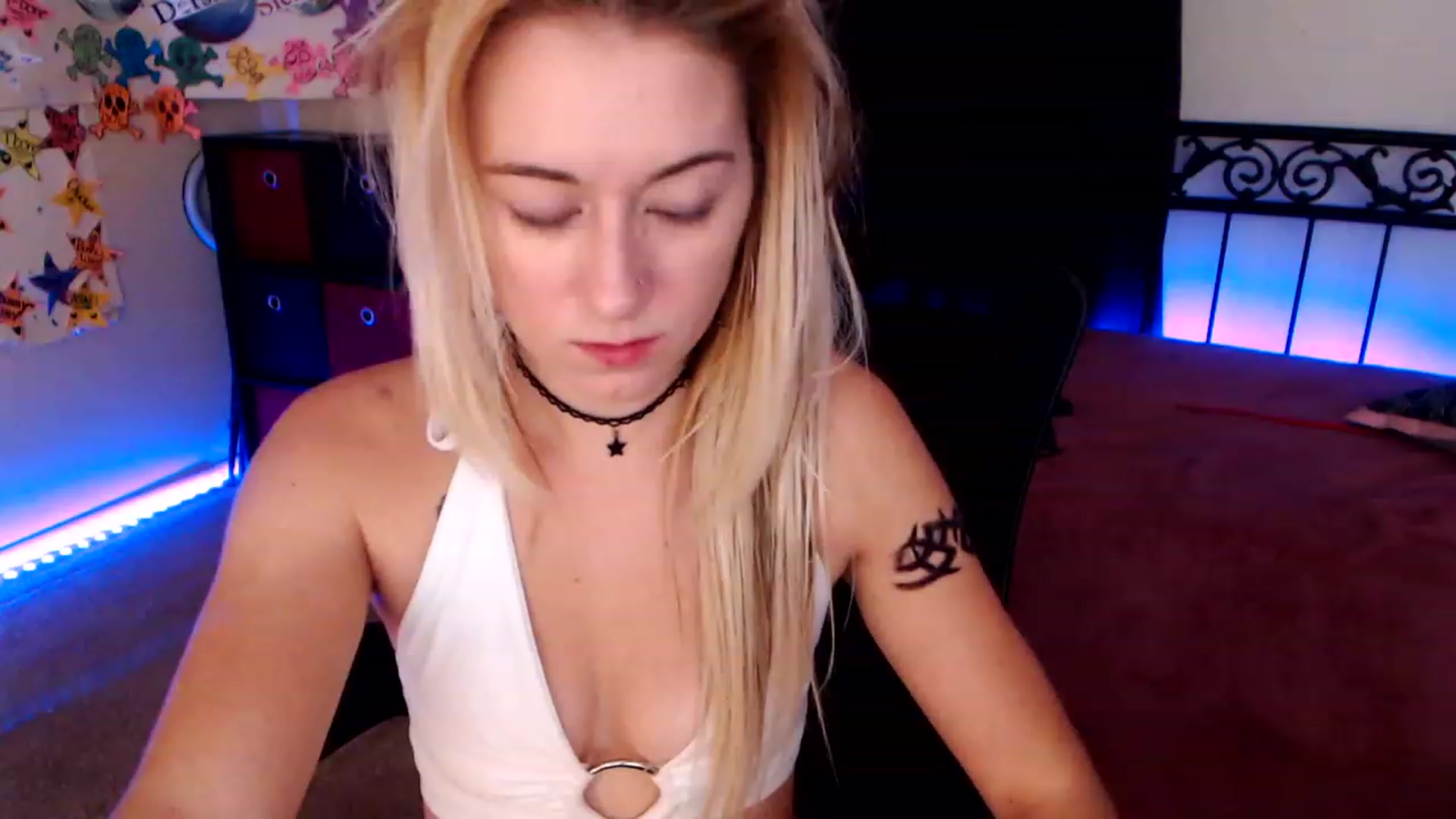 Gallery image thumbnail from SouthernSkye's myfreecams stream on, 01/06/2023, 08:32 image 20 of 20