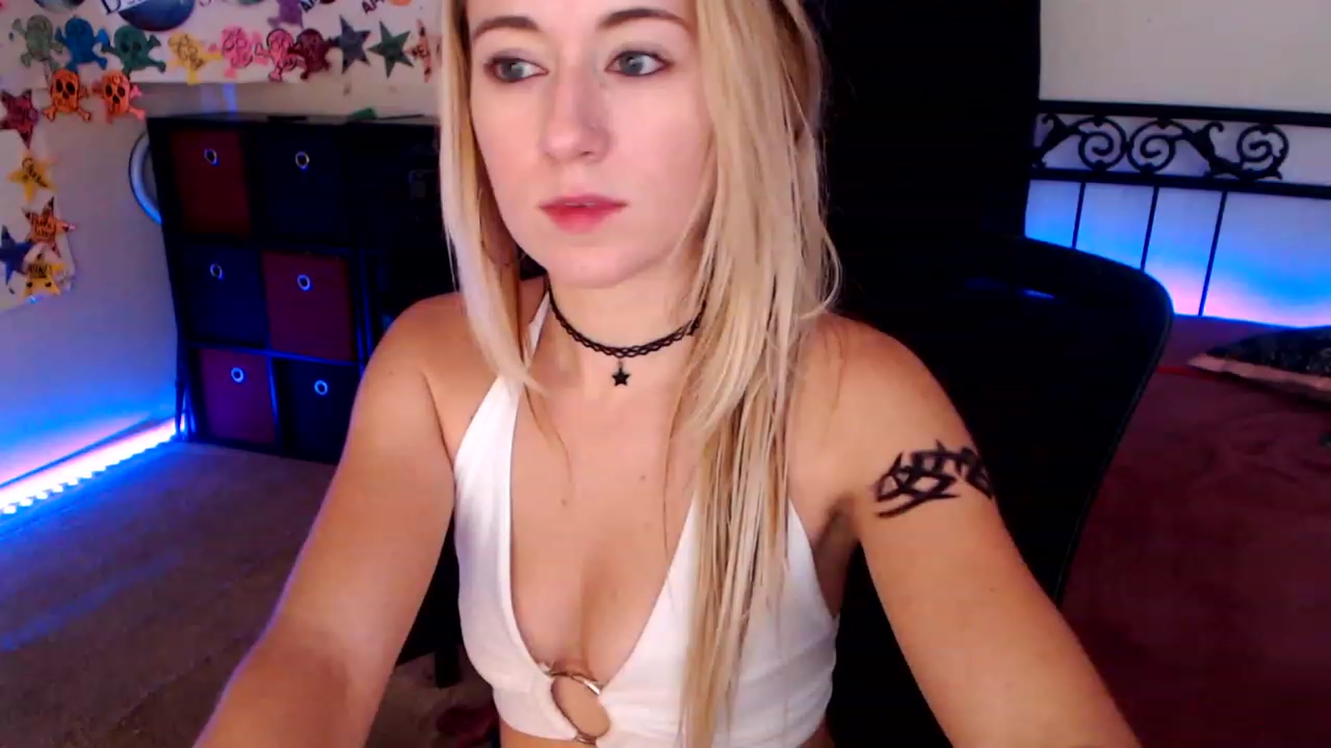 Gallery image thumbnail from SouthernSkye's myfreecams stream on, 01/06/2023, 08:32 image 15 of 20