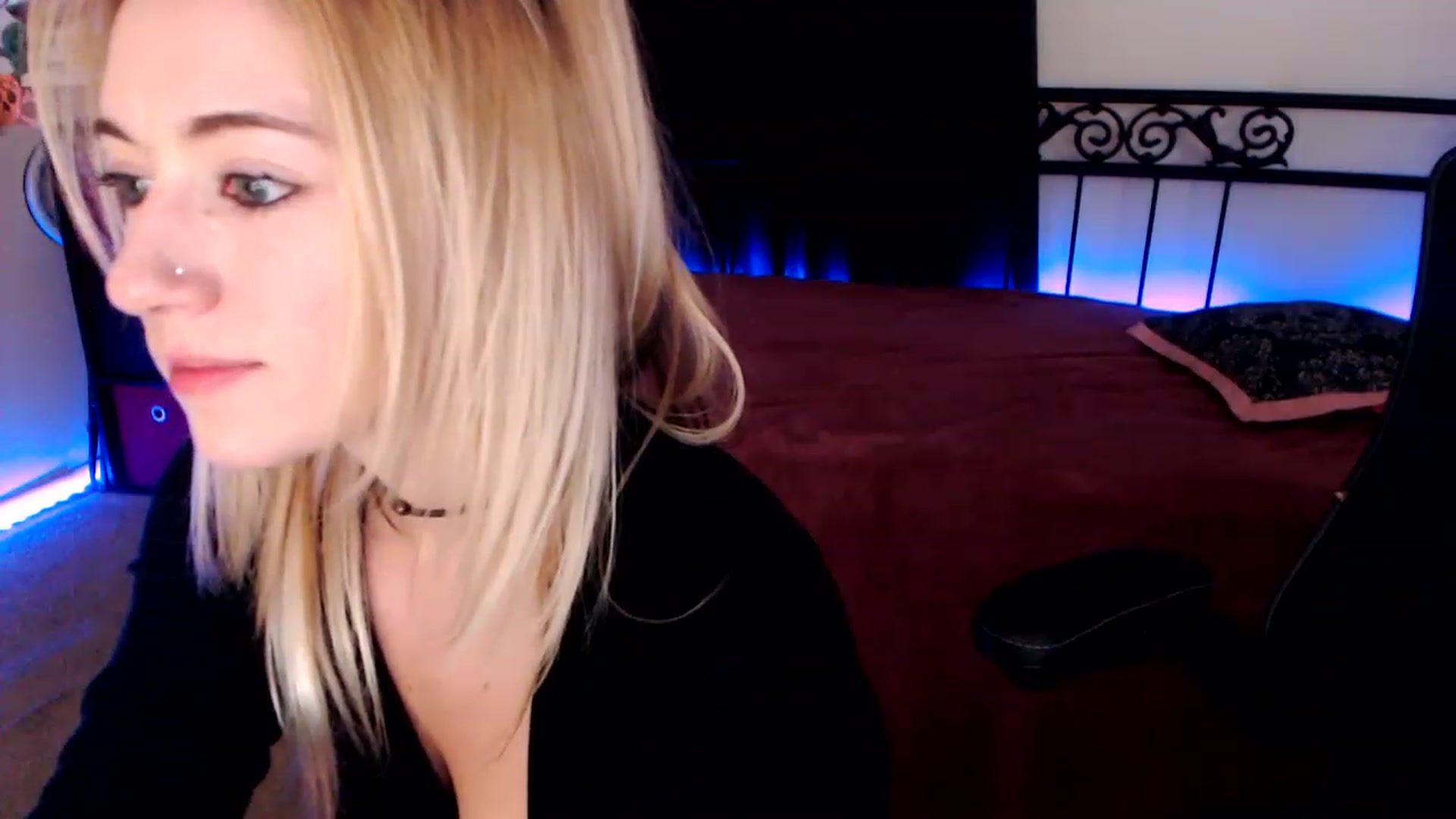 Gallery image thumbnail from SouthernSkye's myfreecams stream on, 01/10/2023, 07:47 image 9 of 20
