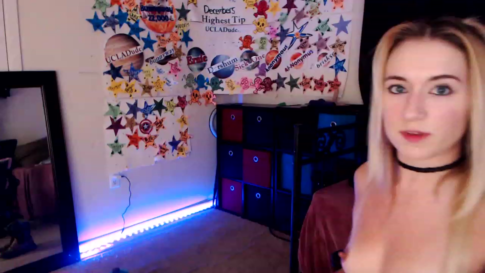 Gallery image thumbnail from SouthernSkye's myfreecams stream on, 01/23/2023, 07:58 image 5 of 20