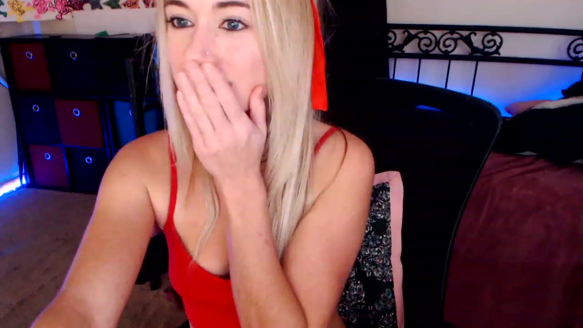 Gallery image thumbnail from SouthernSkye's myfreecams stream on, 01/27/2023, 07:22 image 18 of 20