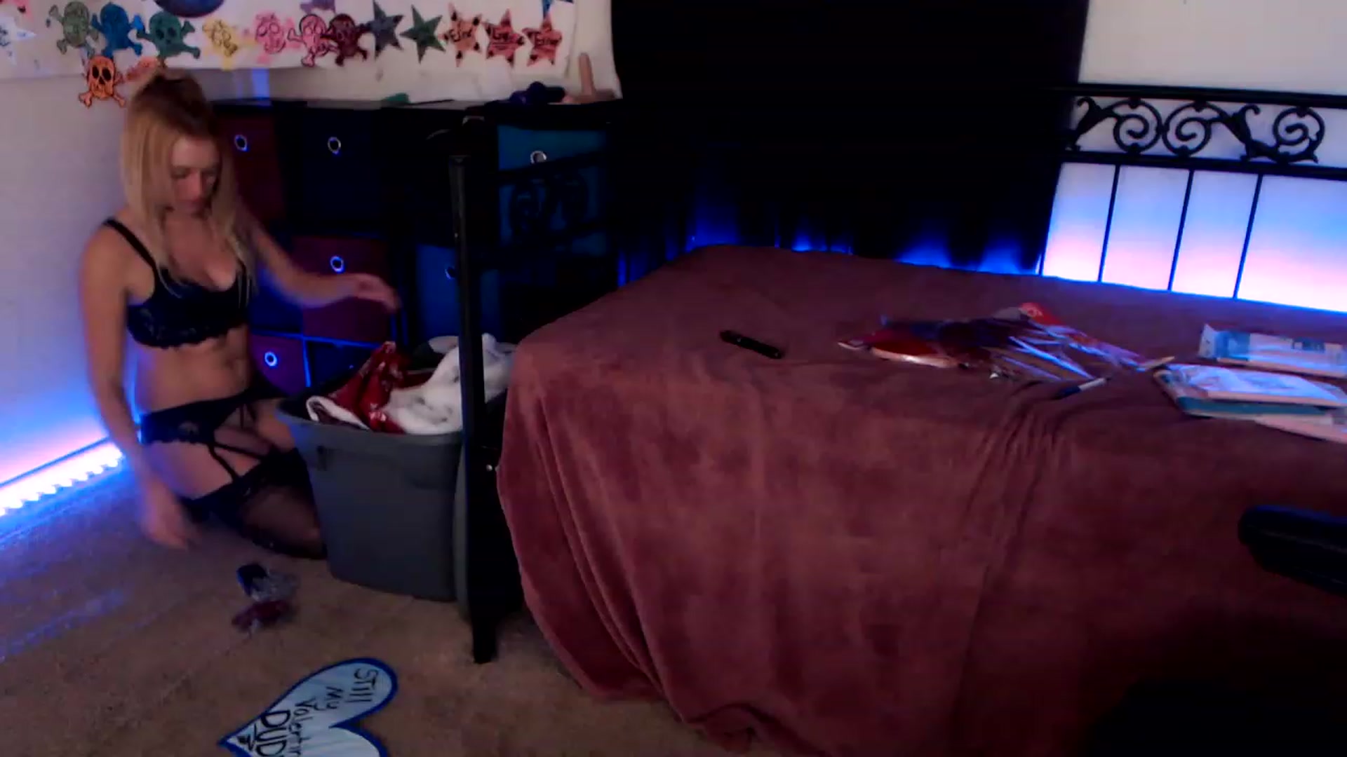 Gallery image thumbnail from SouthernSkye's myfreecams stream on, 02/05/2023, 06:33 image 12 of 20