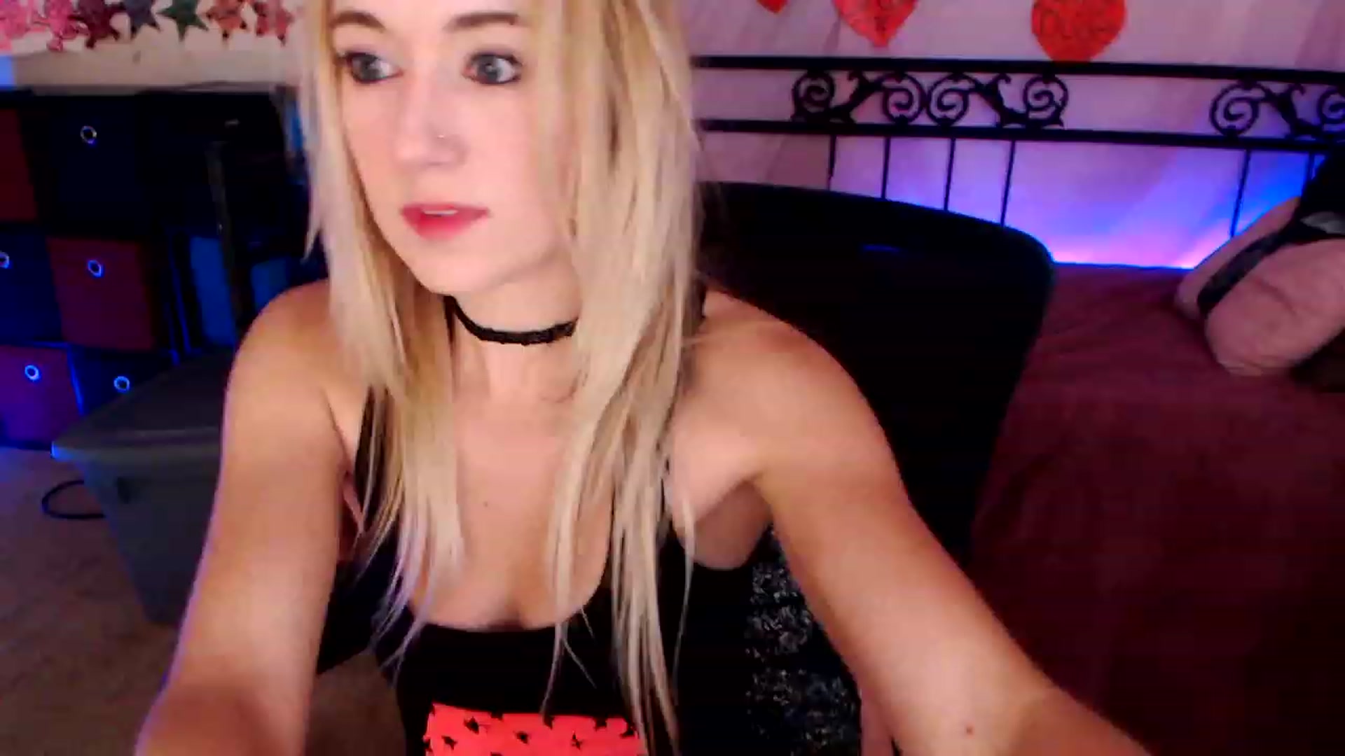 Gallery image thumbnail from SouthernSkye's myfreecams stream on, 02/12/2023, 09:22 image 1 of 20