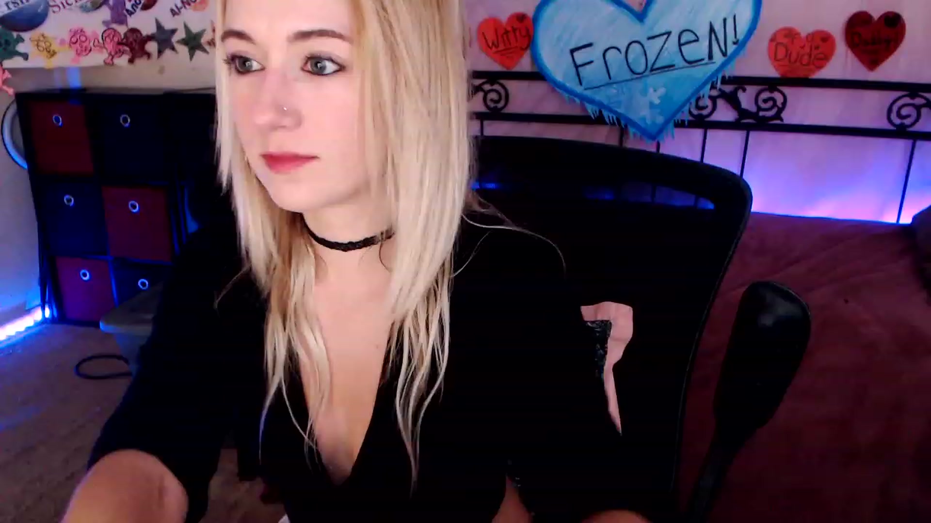 Gallery image thumbnail from SouthernSkye's myfreecams stream on, 02/13/2023, 05:54 image 13 of 20
