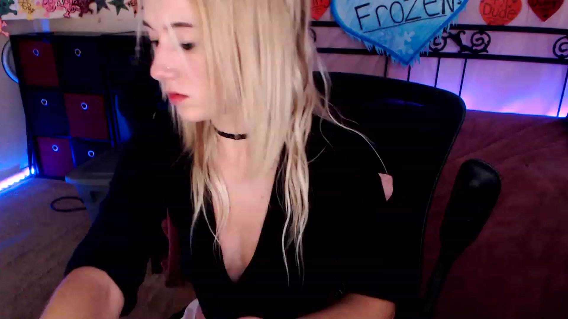Gallery image thumbnail from SouthernSkye's myfreecams stream on, 02/13/2023, 05:54 image 17 of 20