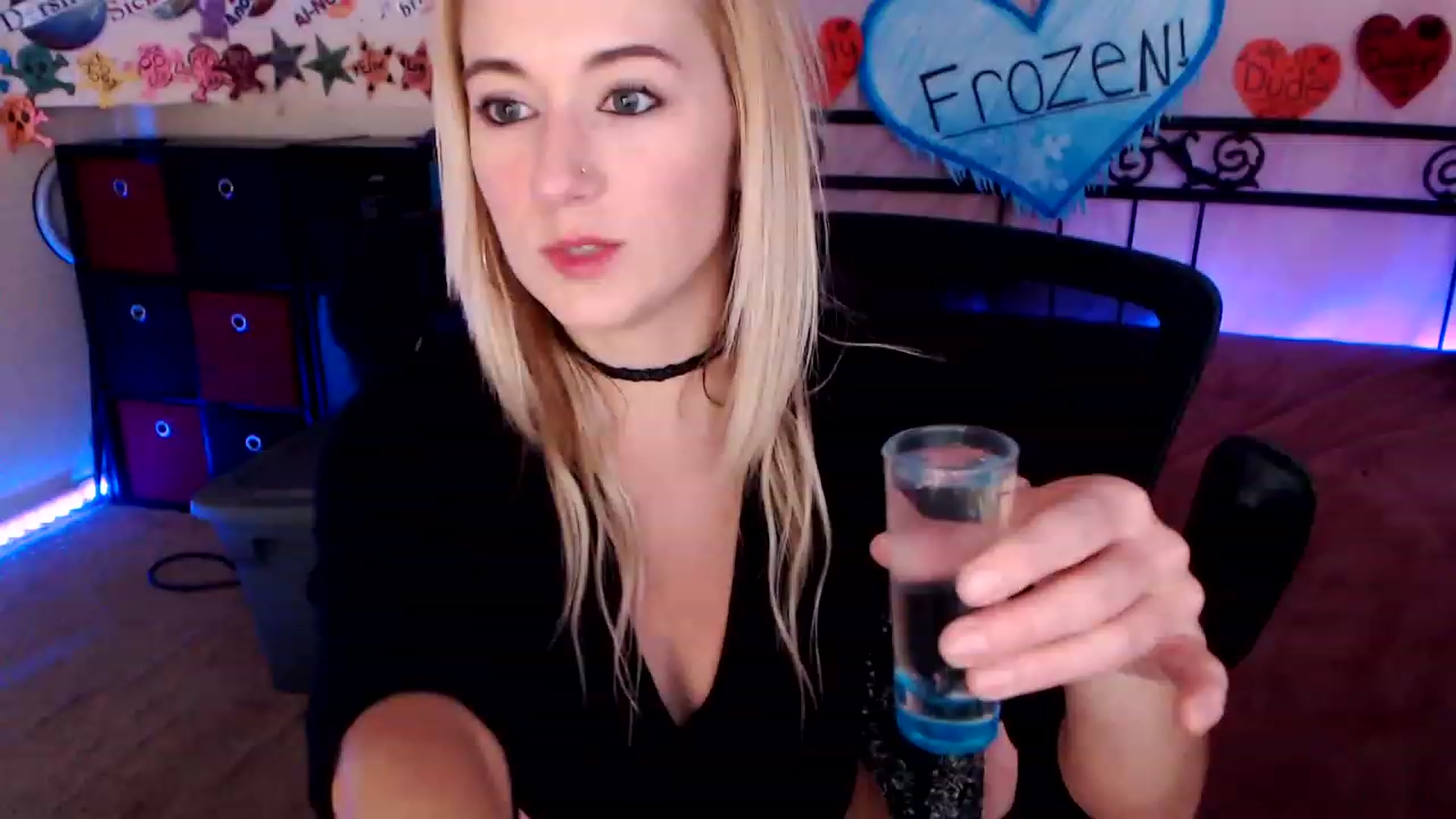 Gallery image thumbnail from SouthernSkye's myfreecams stream on, 02/13/2023, 05:54 image 12 of 20