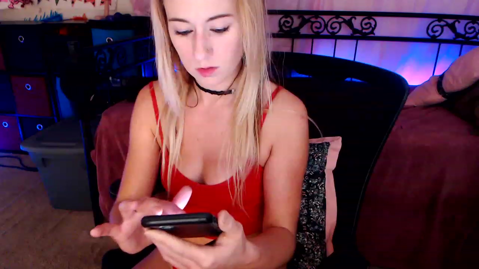 Gallery image thumbnail from SouthernSkye's myfreecams stream on, 02/24/2023, 07:54 image 16 of 20