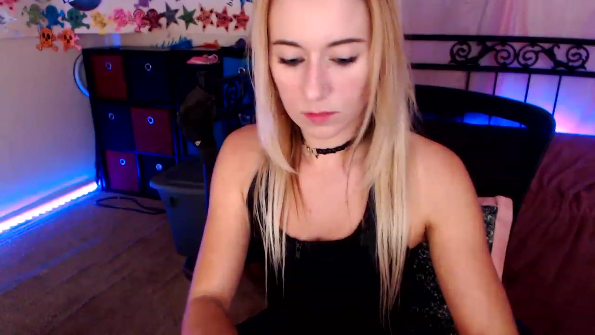 Gallery image thumbnail from SouthernSkye's myfreecams stream on, 02/25/2023, 08:24 image 18 of 20