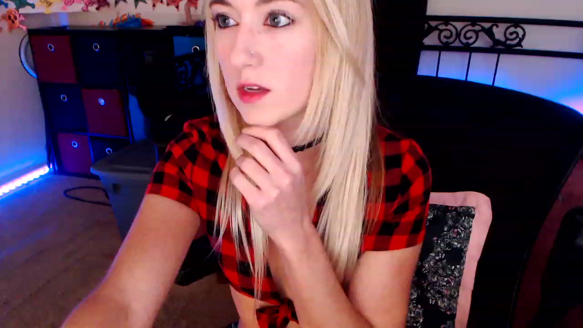 Gallery image thumbnail from SouthernSkye's myfreecams stream on, 03/03/2023, 05:58 image 11 of 20