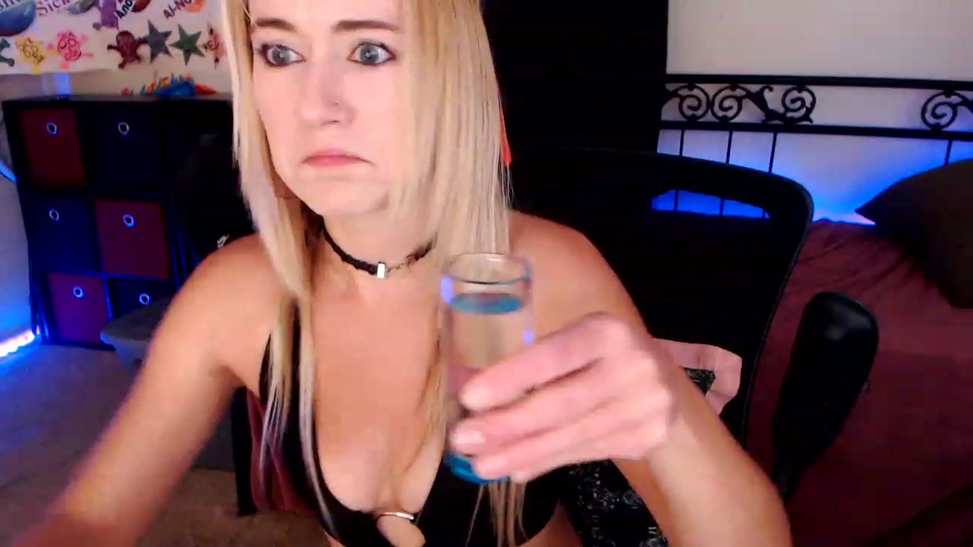 Gallery image thumbnail from SouthernSkye's myfreecams stream on, 03/09/2023, 08:04 image 5 of 20