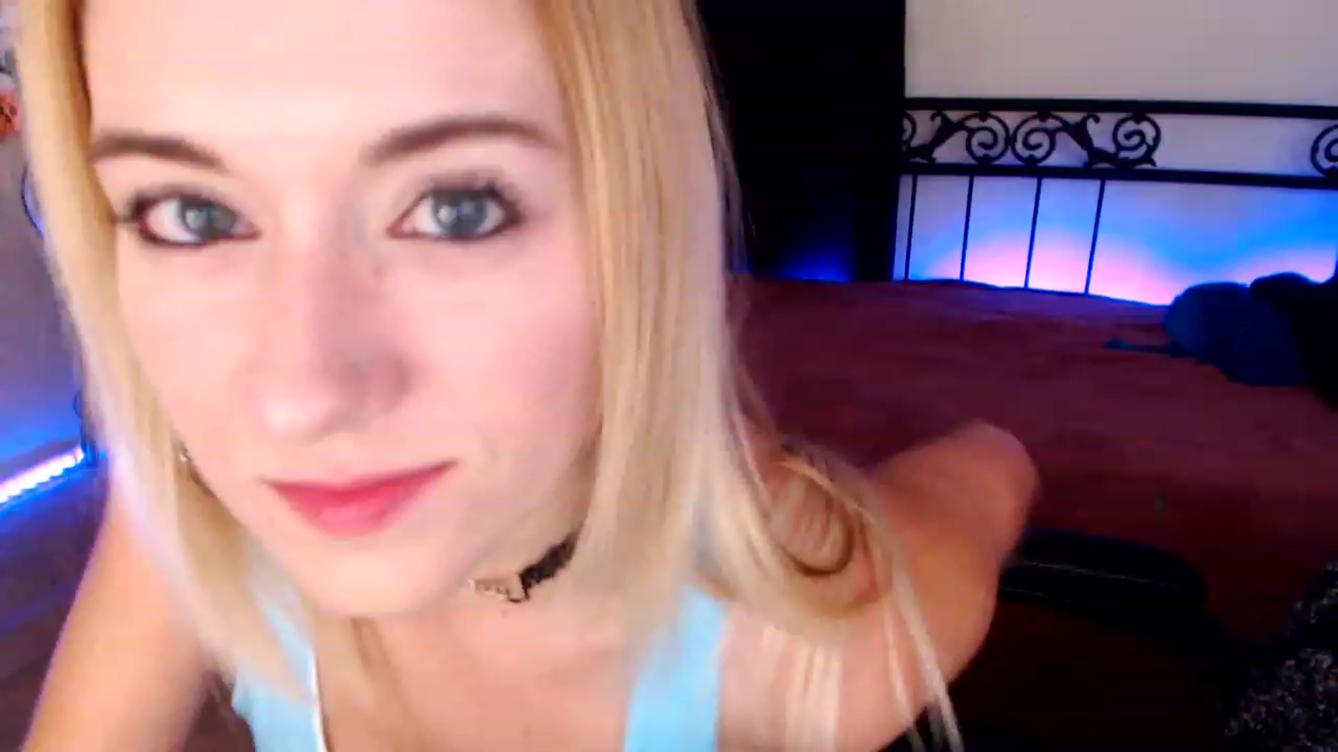 Gallery image thumbnail from SouthernSkye's myfreecams stream on, 03/19/2023, 08:05 image 4 of 20