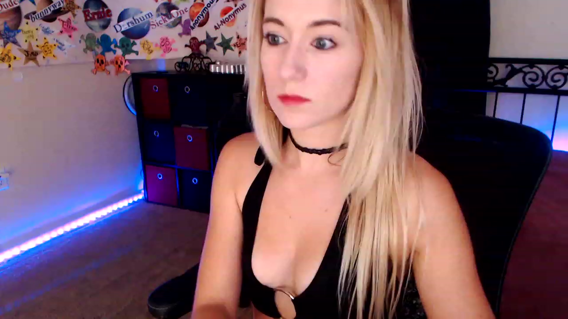 Gallery image thumbnail from SouthernSkye's myfreecams stream on, 03/24/2023, 05:10 image 10 of 20